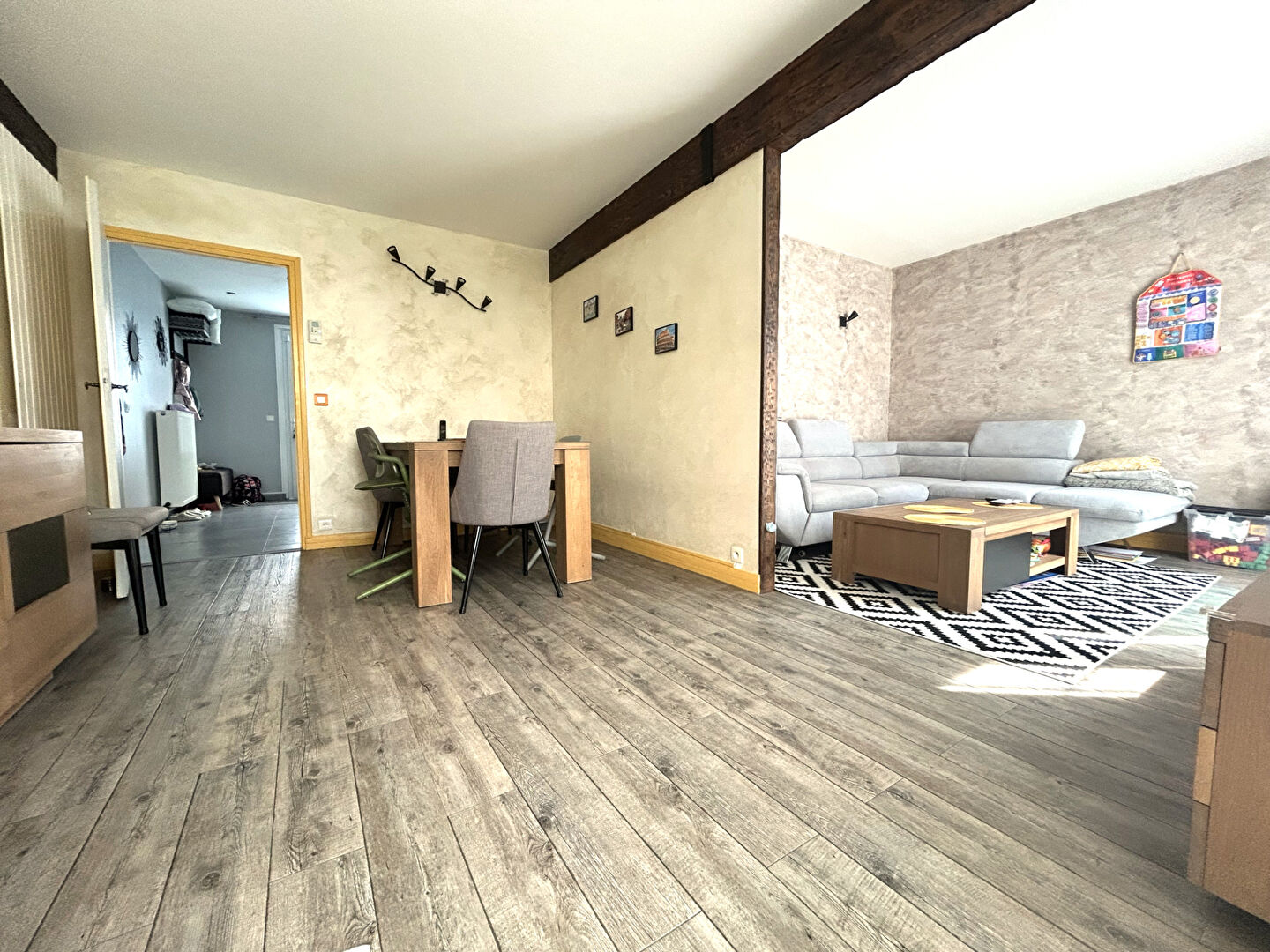 Maison  4 pièces 109 m2