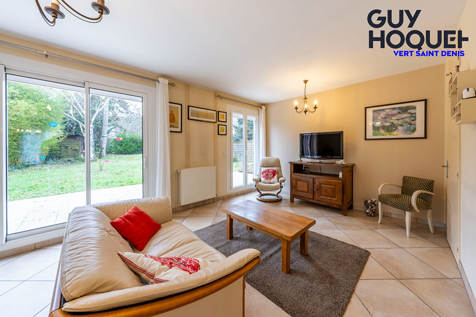 Maison Vert Saint Denis 6 pièces 130.7 m2 avec chambre au REZ-DE-CHAUSSEE