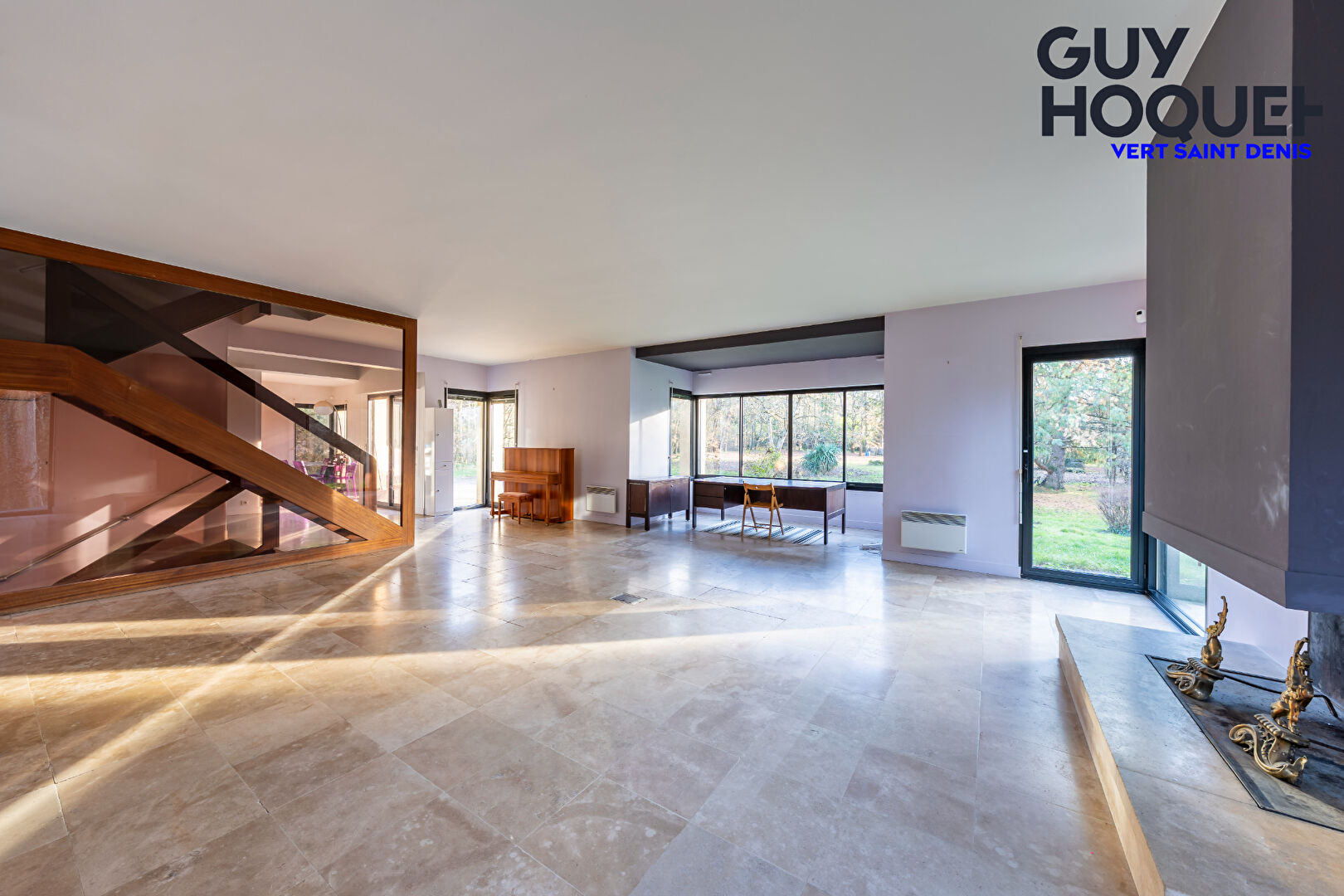 Maison d'architecte  214 m² sur parc de 7 400 m²  Seine-Port