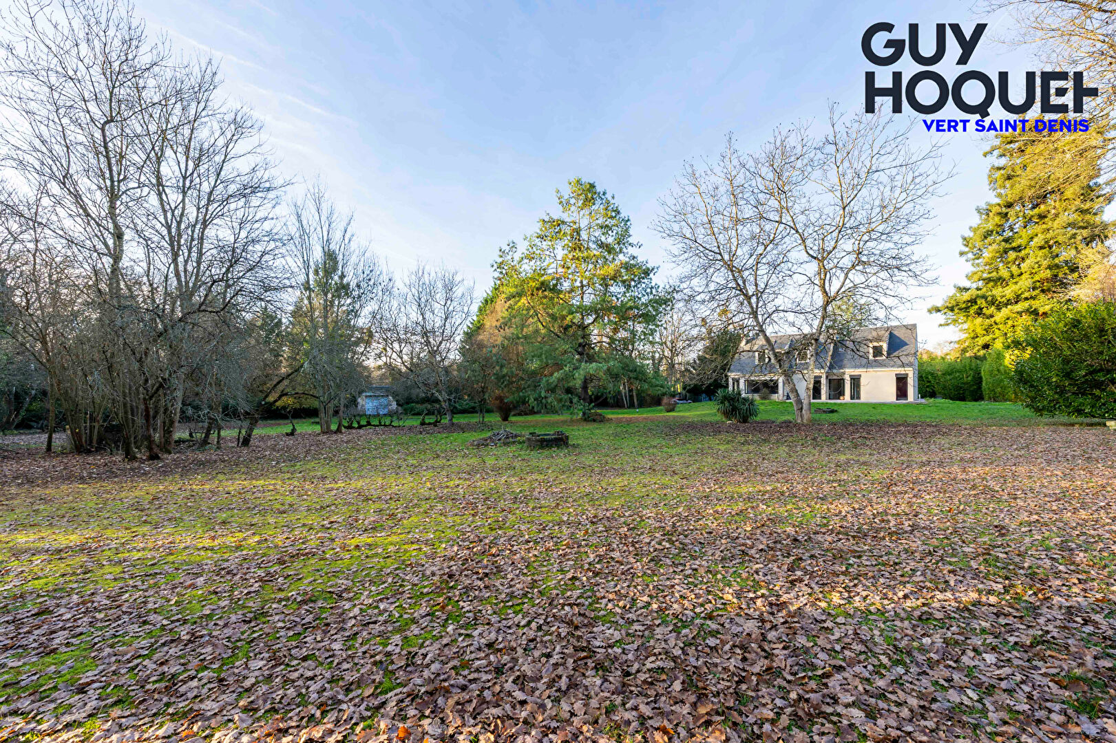 Maison d'architecte  214 m² sur parc de 7 400 m²  Seine-Port