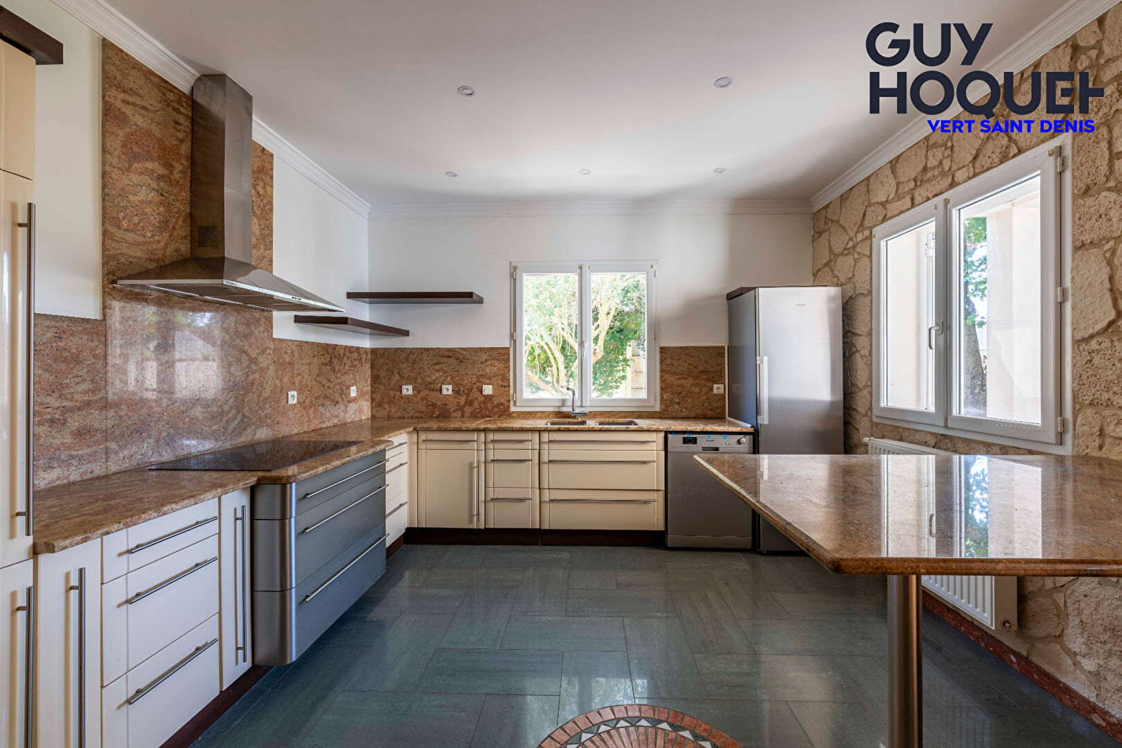 Maison Vert Saint Denis 7 pièce(s) 198 m2