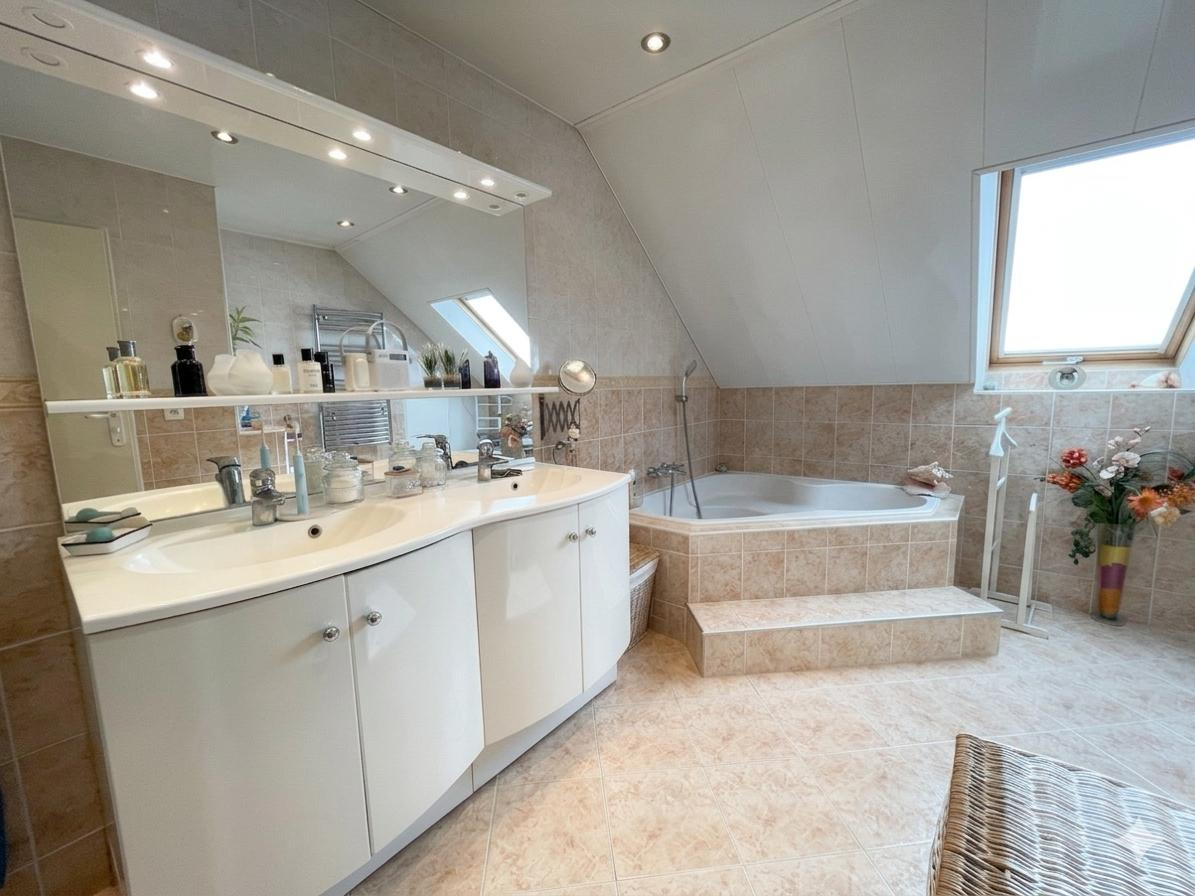 A Cesson la Forêt - Maison de 3 Chambres - Sous-sol-total - Comble aménageable