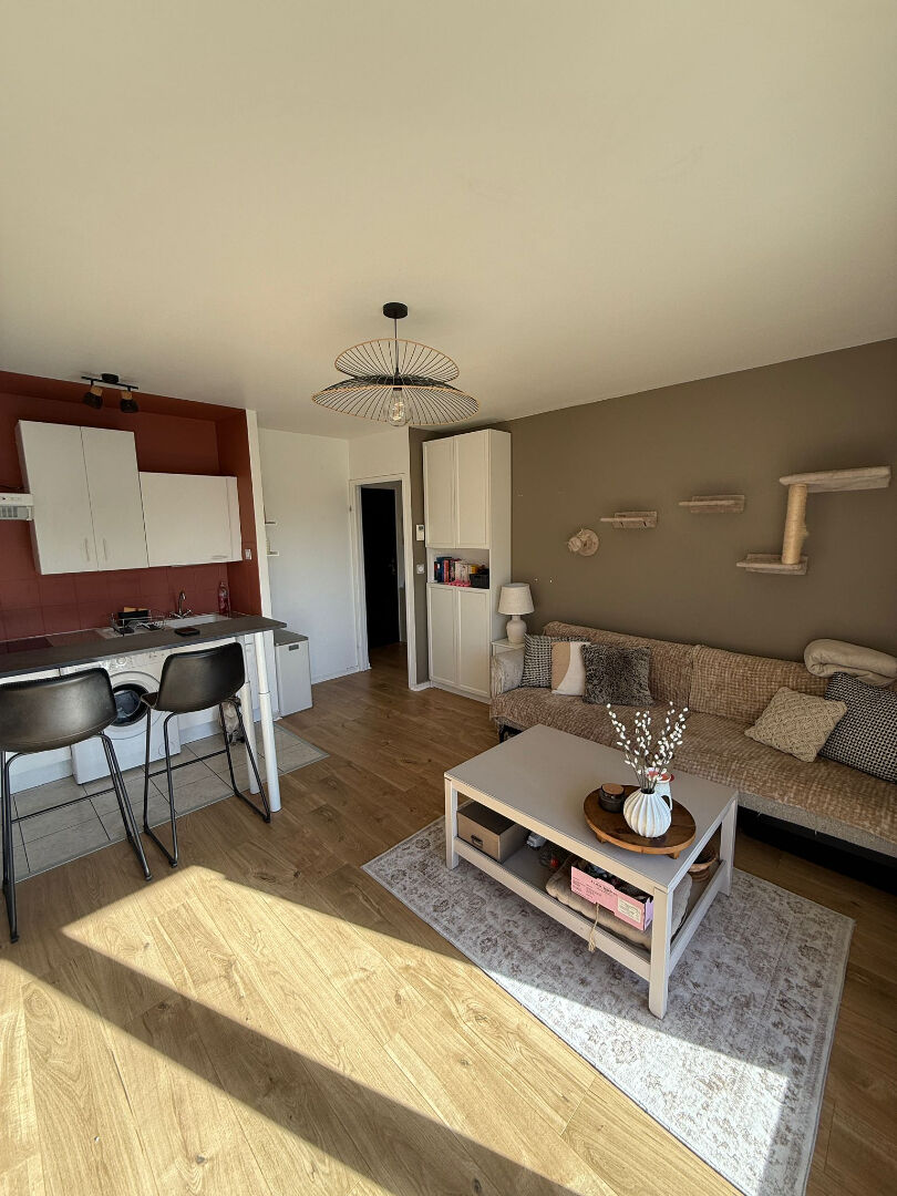 À vendre  Charmant 2 pièces de 37 m² à Melun Emplacement idéal !