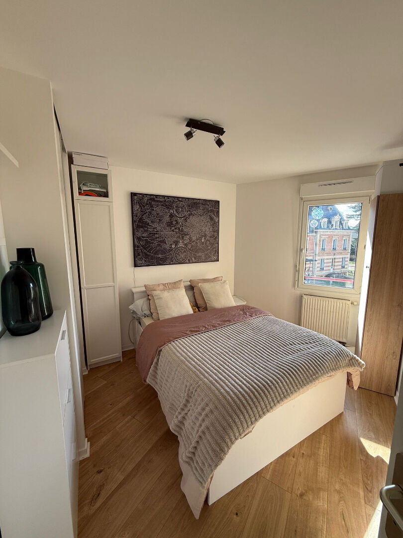 À vendre  Charmant 2 pièces de 37 m² à Melun Emplacement idéal !