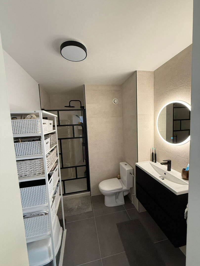 À vendre  Charmant 2 pièces de 37 m² à Melun Emplacement idéal !