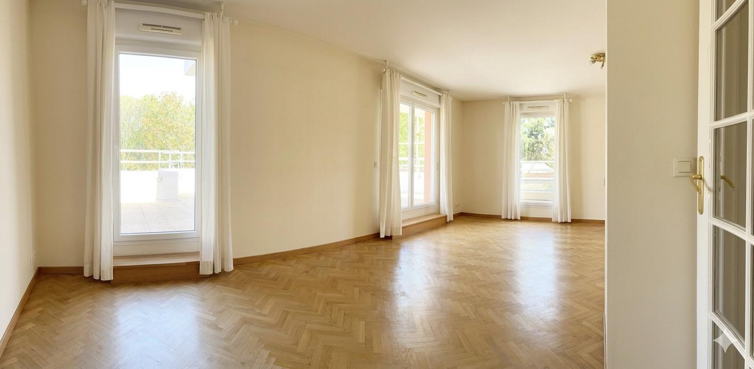 Grand appartement familial  111,6 m² avec terrasse de 33 m²