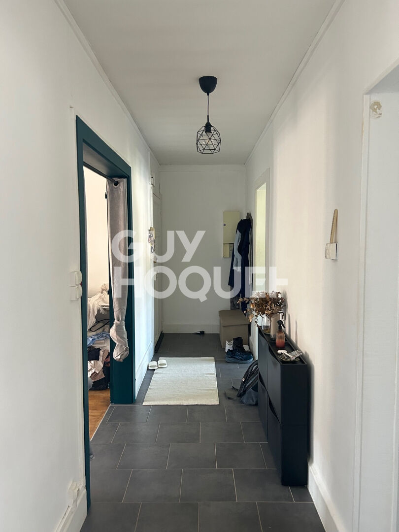 À louer, appartement de 77 m², 3 pièces à VESOUL (70000).