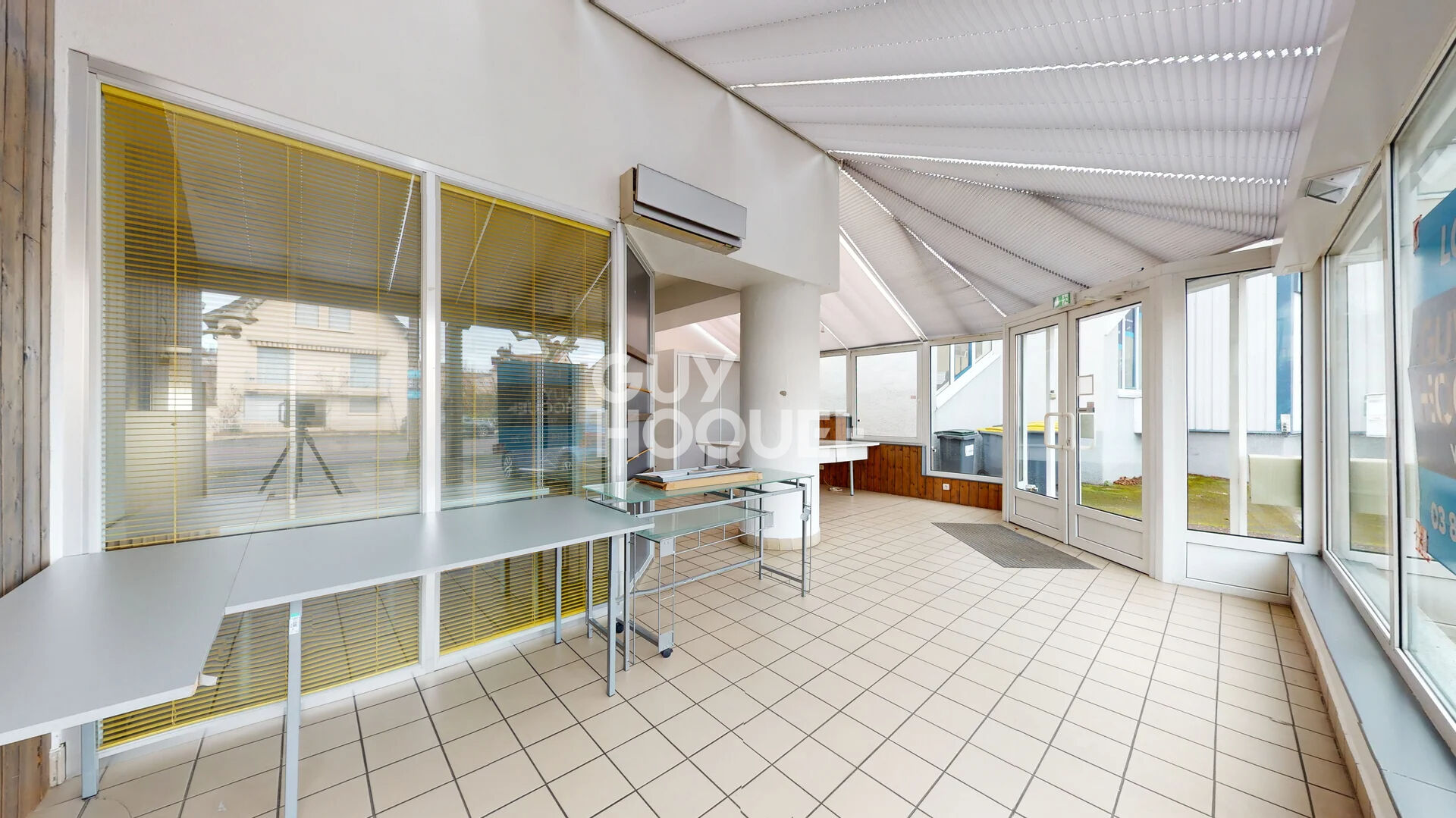 Local commercial 84.86 m²