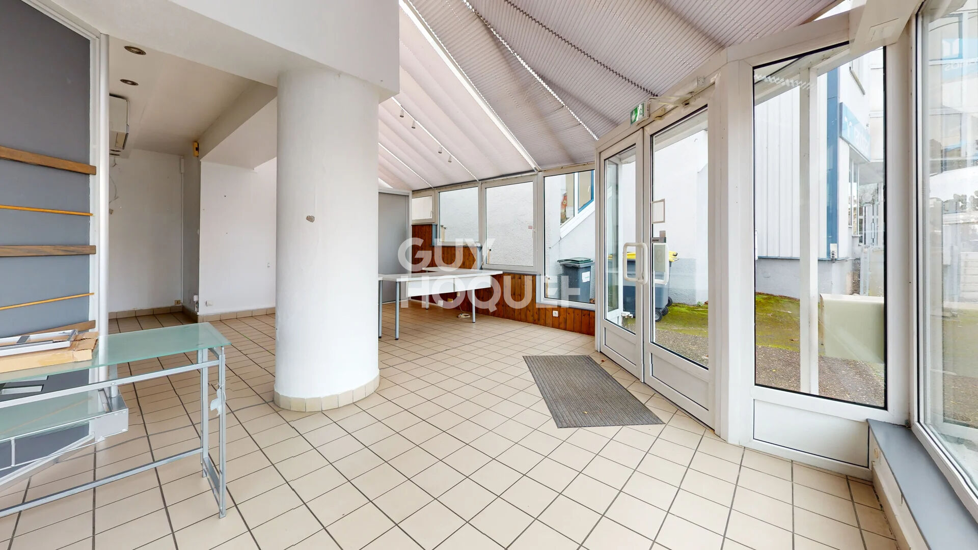 Local commercial 84.86 m²