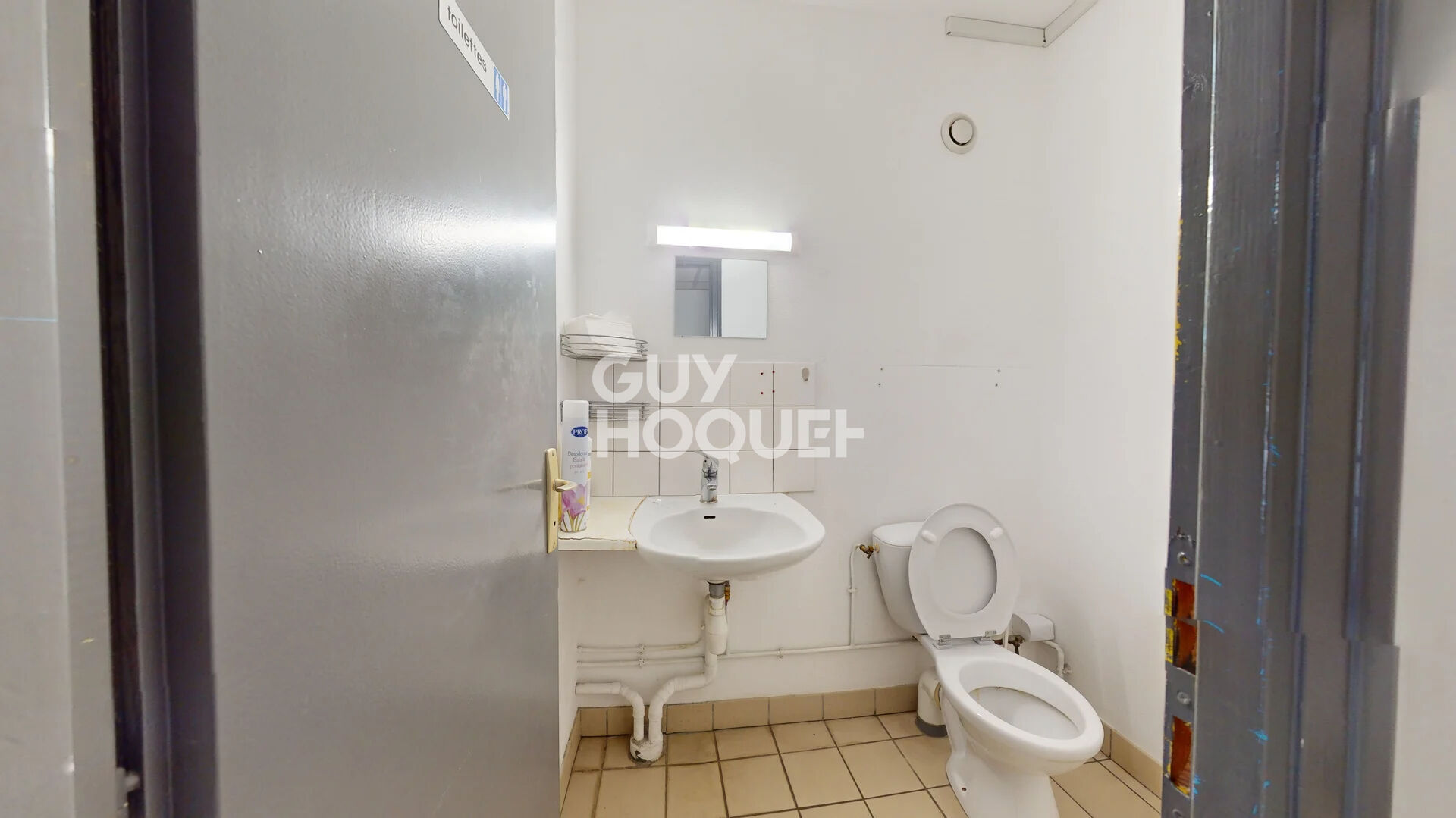 Local commercial 84.86 m²