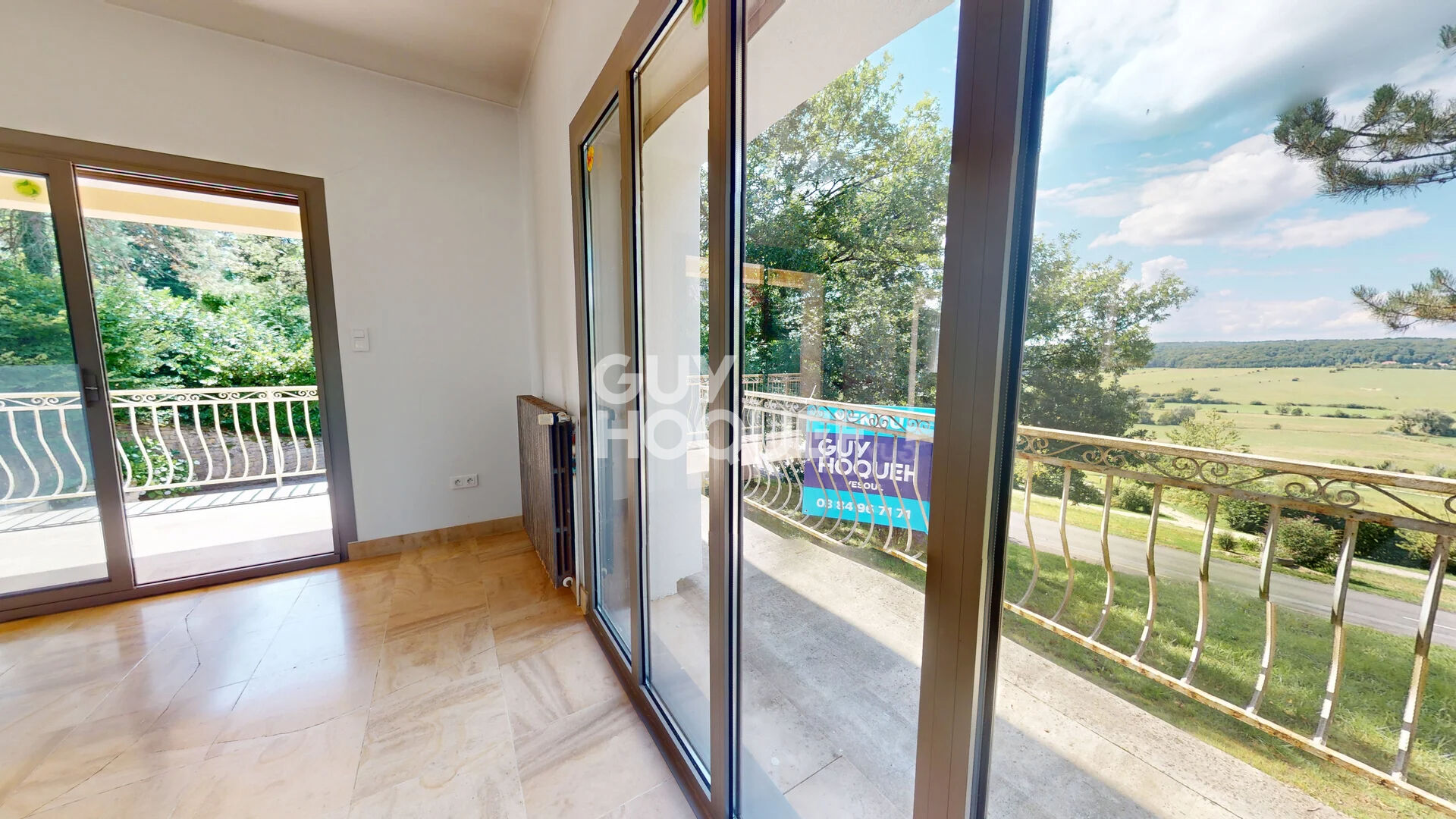 Belle maison avec vue imprenable sur la campagne