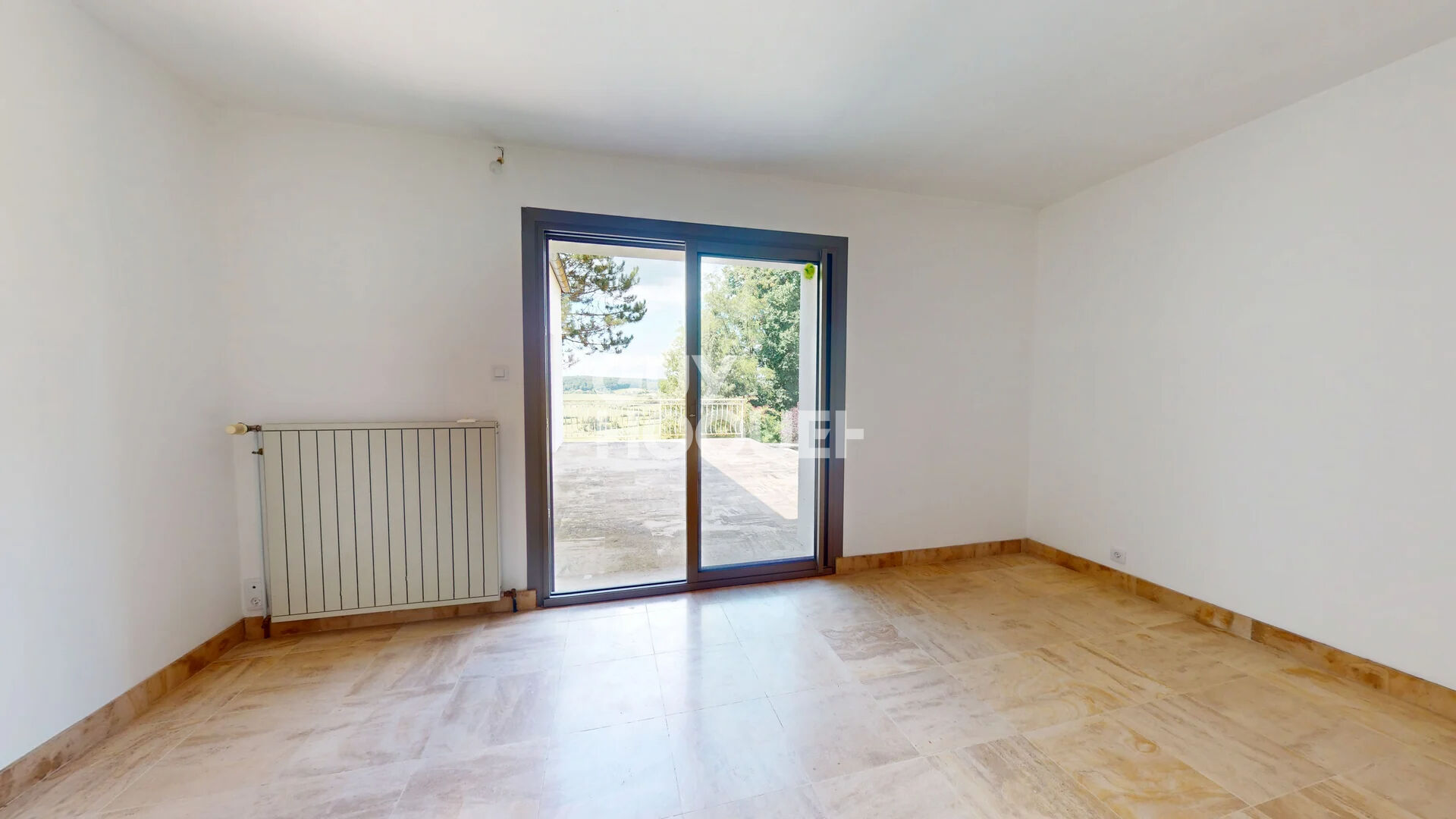 Belle maison avec vue imprenable sur la campagne