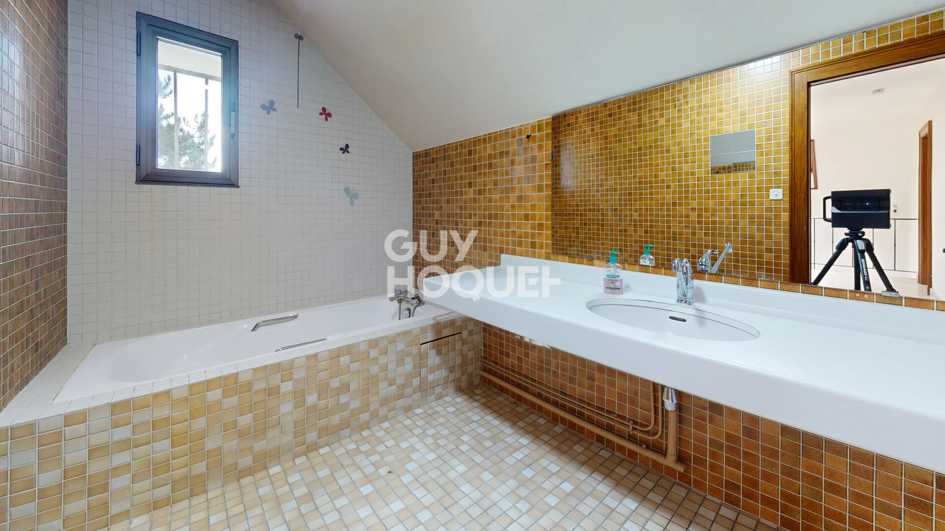 Belle maison avec vue imprenable sur la campagne