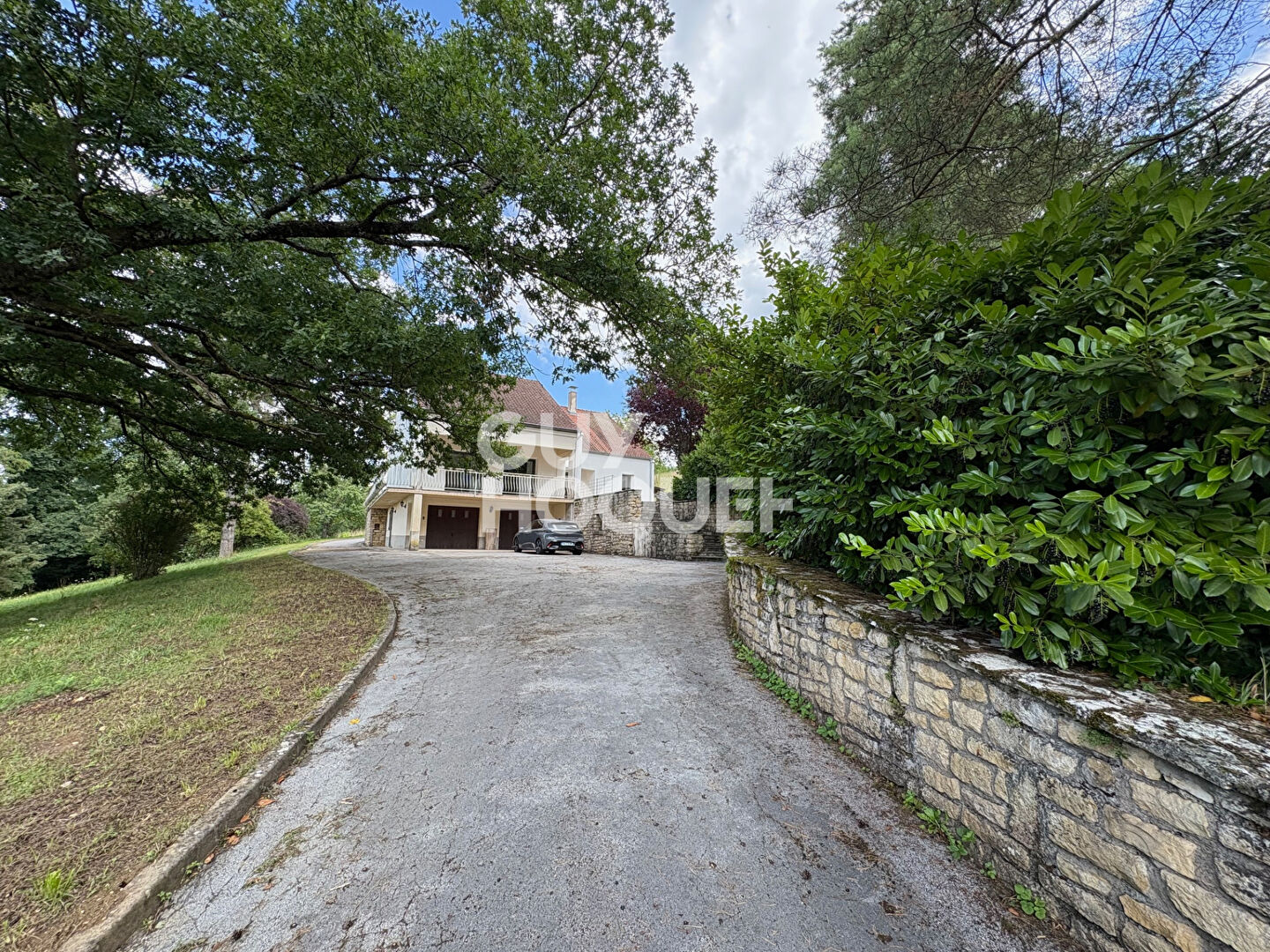 Belle maison avec vue imprenable sur la campagne