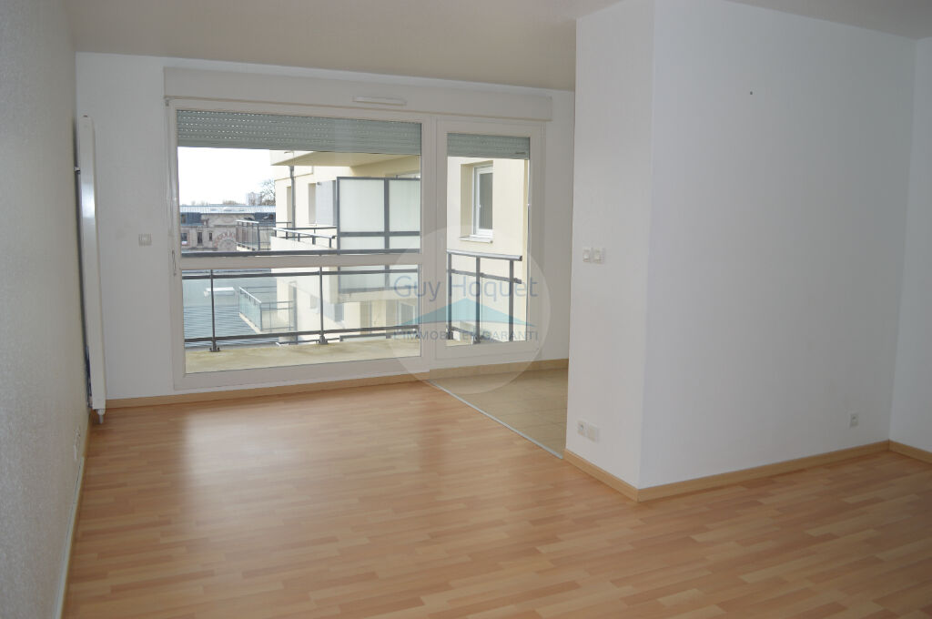 Appartement Luxeuil Les Bains 2 pièce(s)