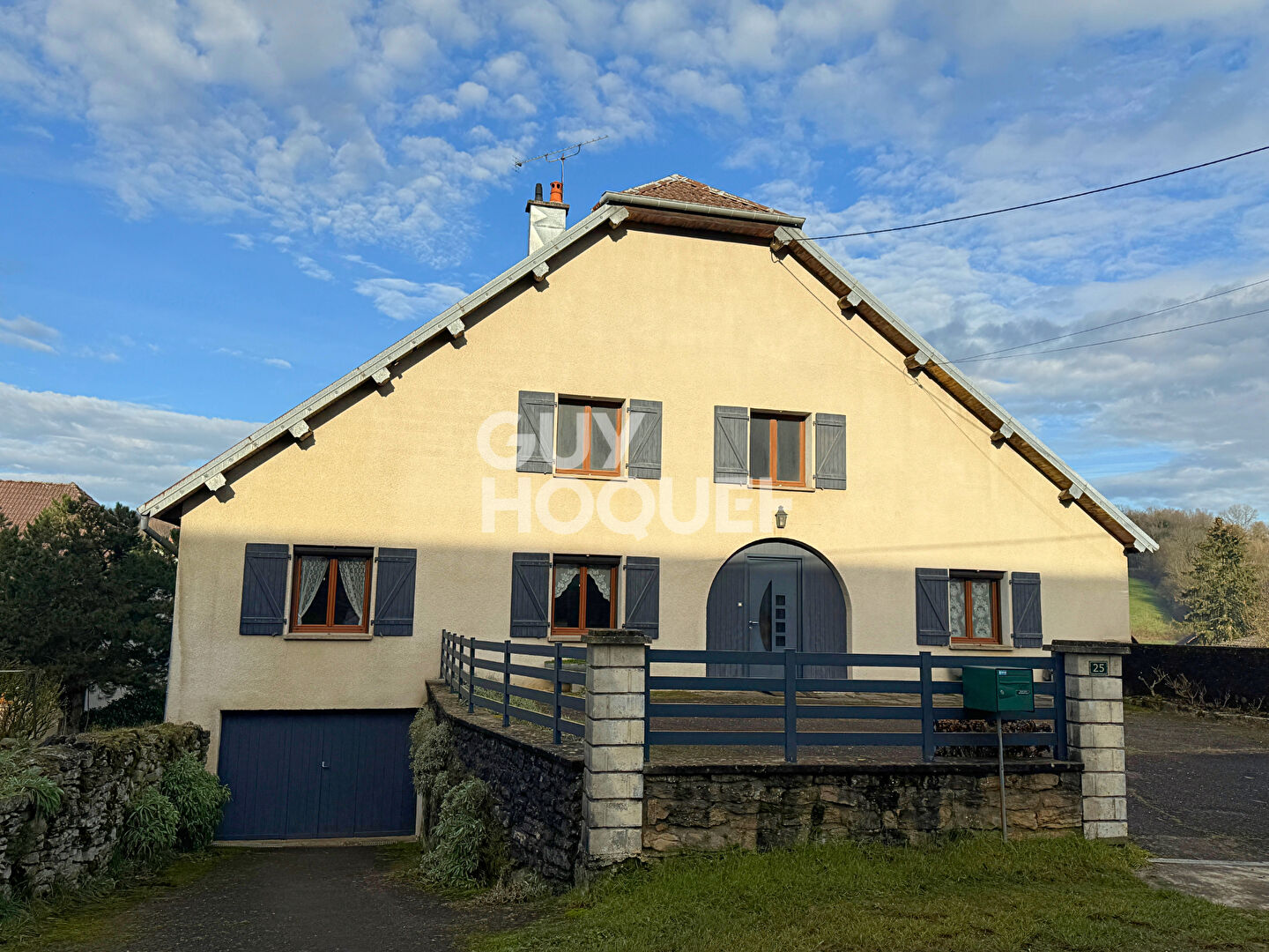 Maison de pierre Baume les dames 4 chambres