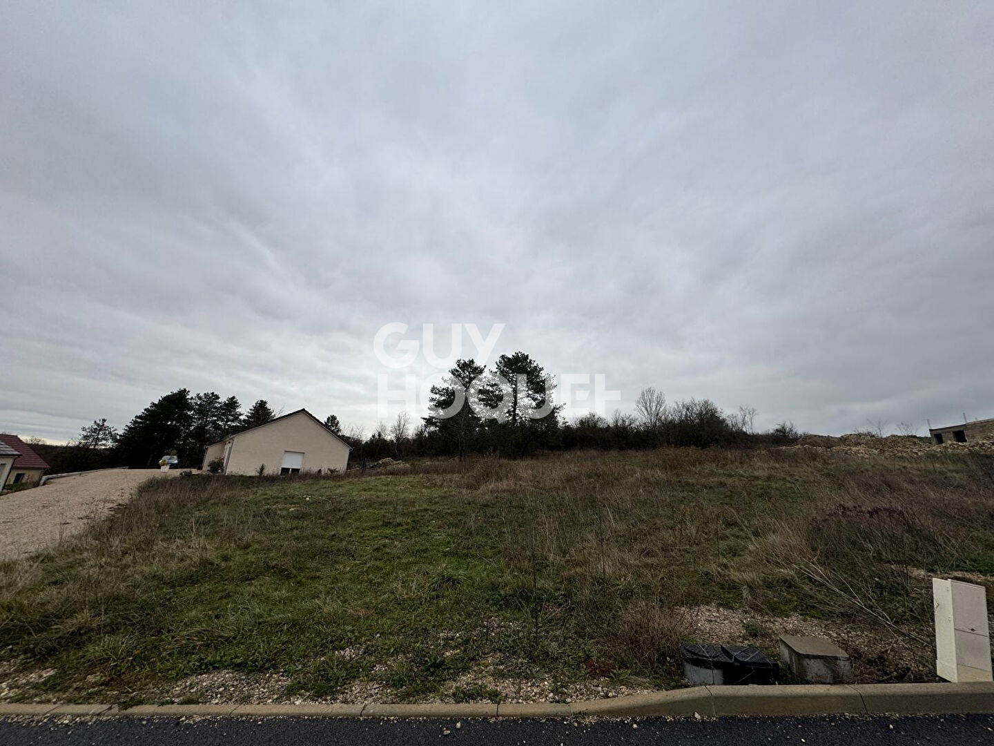 Terrain viabilisé Fourg 1013 m2