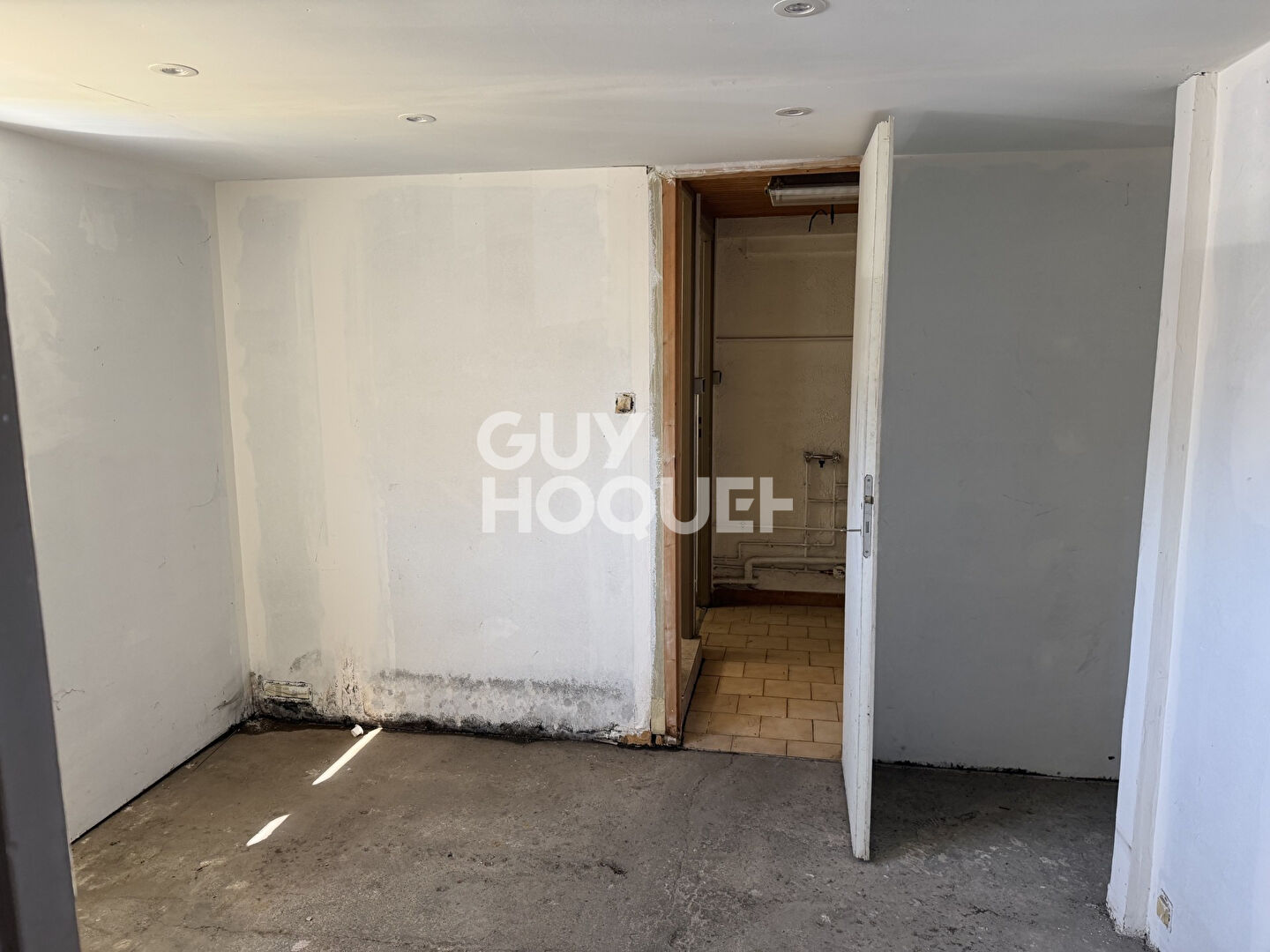 Entrepôt / local industriel Navenne 120 m2