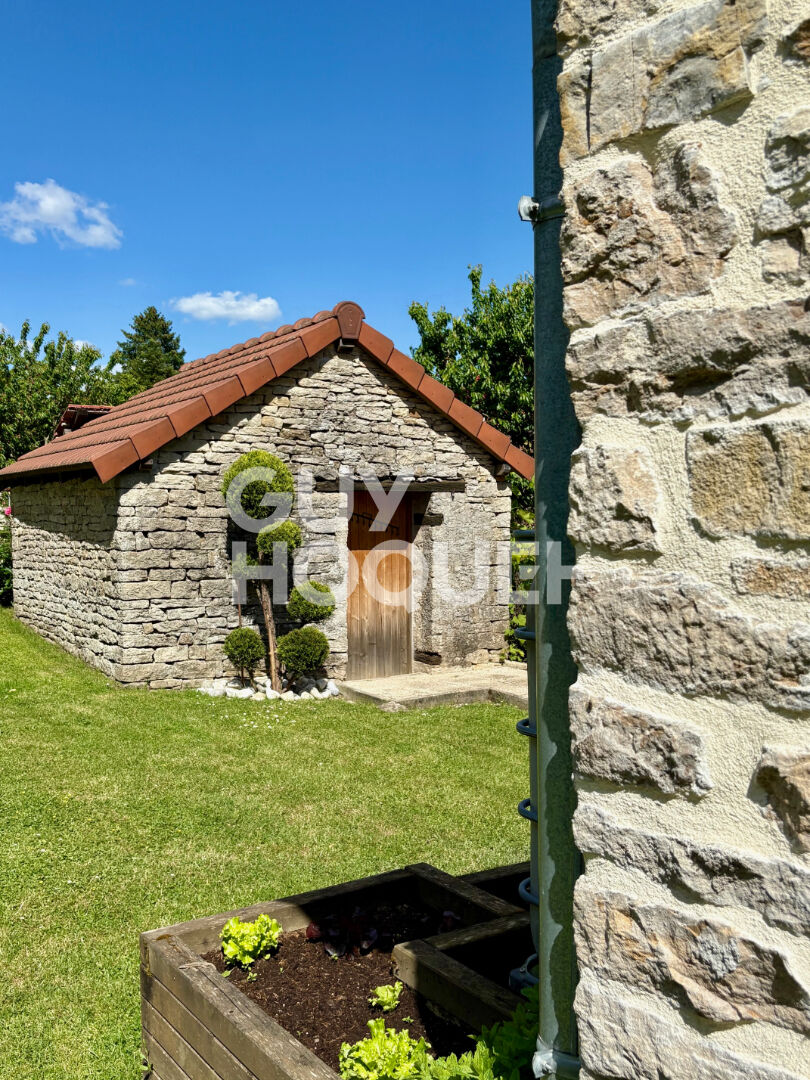 À vendre  Maison de charme 170 m² à Pusy-et-Épenoux (proche Vesoul)