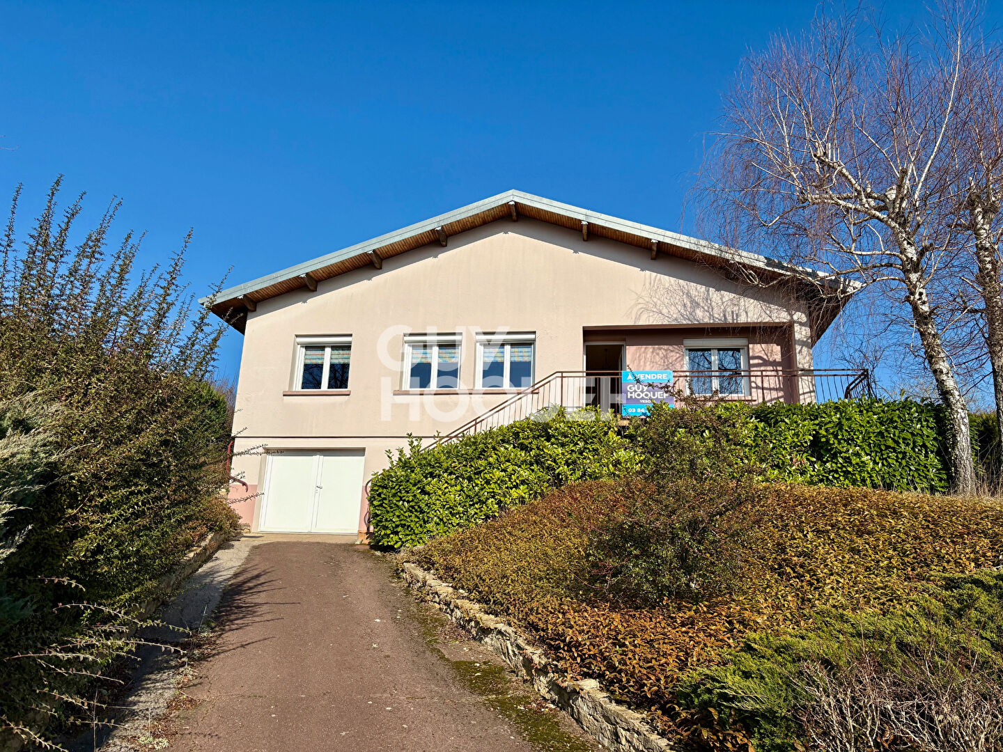 À Vendre  Maison avec Vue Panoramique à Vesoul