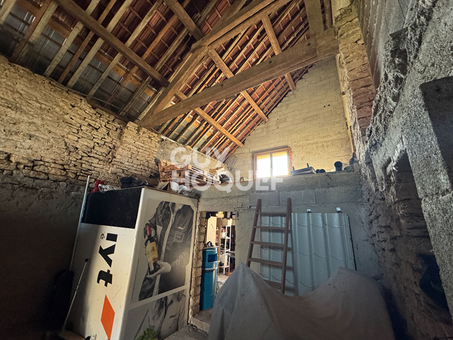 Maison Pouilley Francais 5 pièce(s) 220 m2