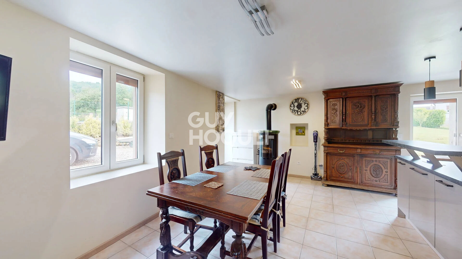 Maison Pugey 3 pièce(s) 90 m2