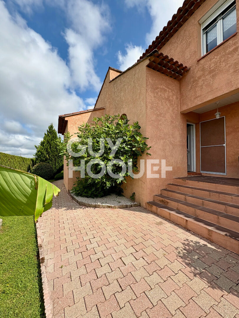 Maison  6 pièce(s) 190 m2