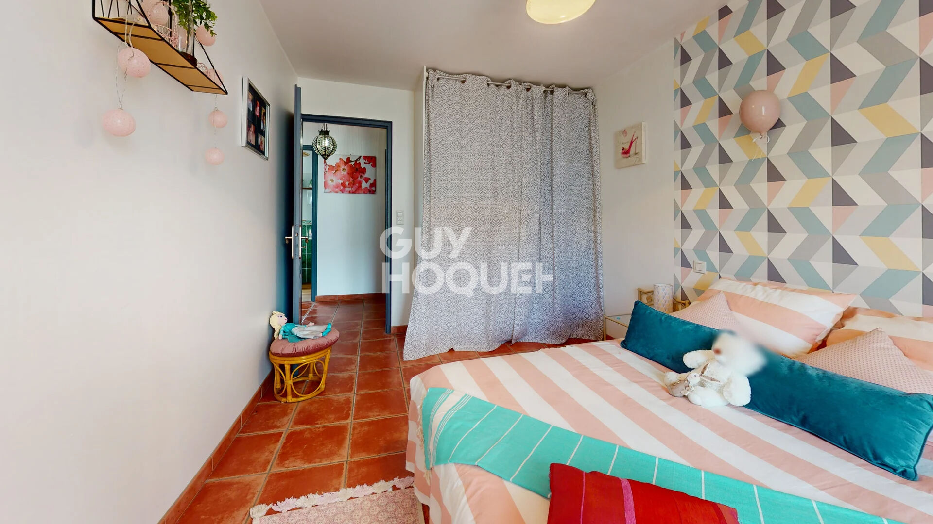 Maison  6 pièce(s) 190 m2