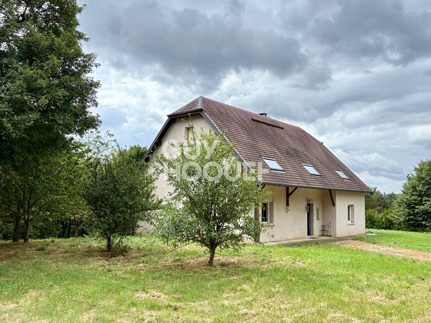 Maison 257 m²
