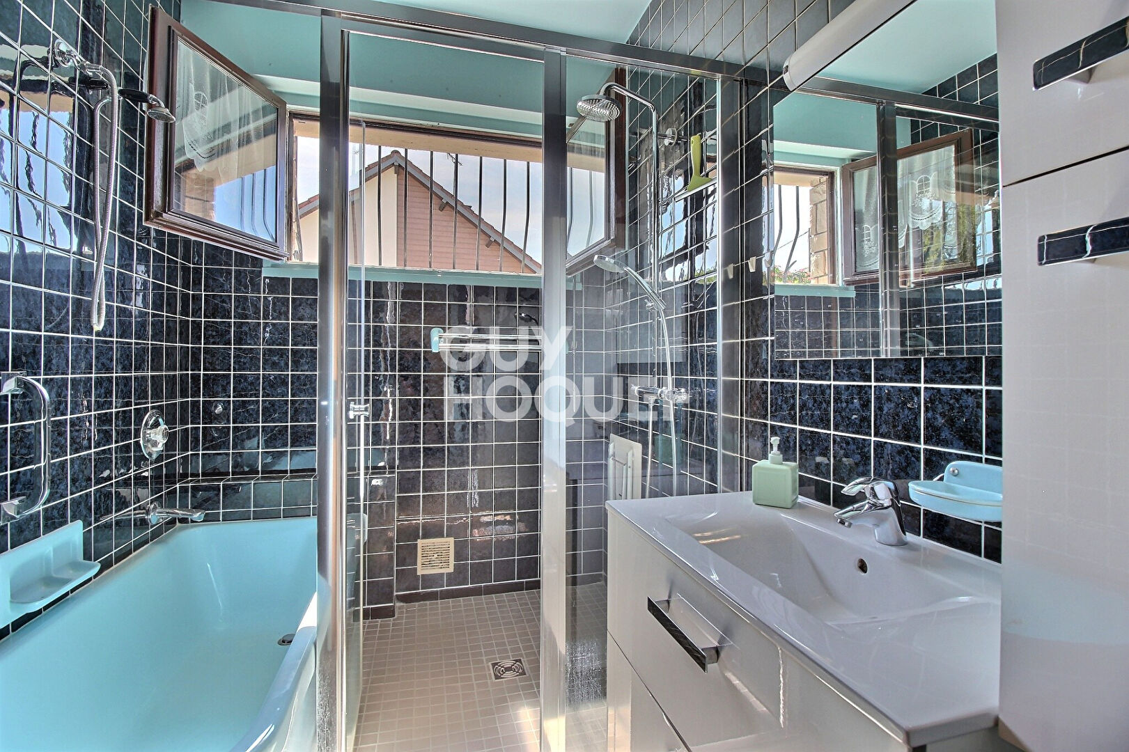 Grande Maison Familiale à FRAISANS