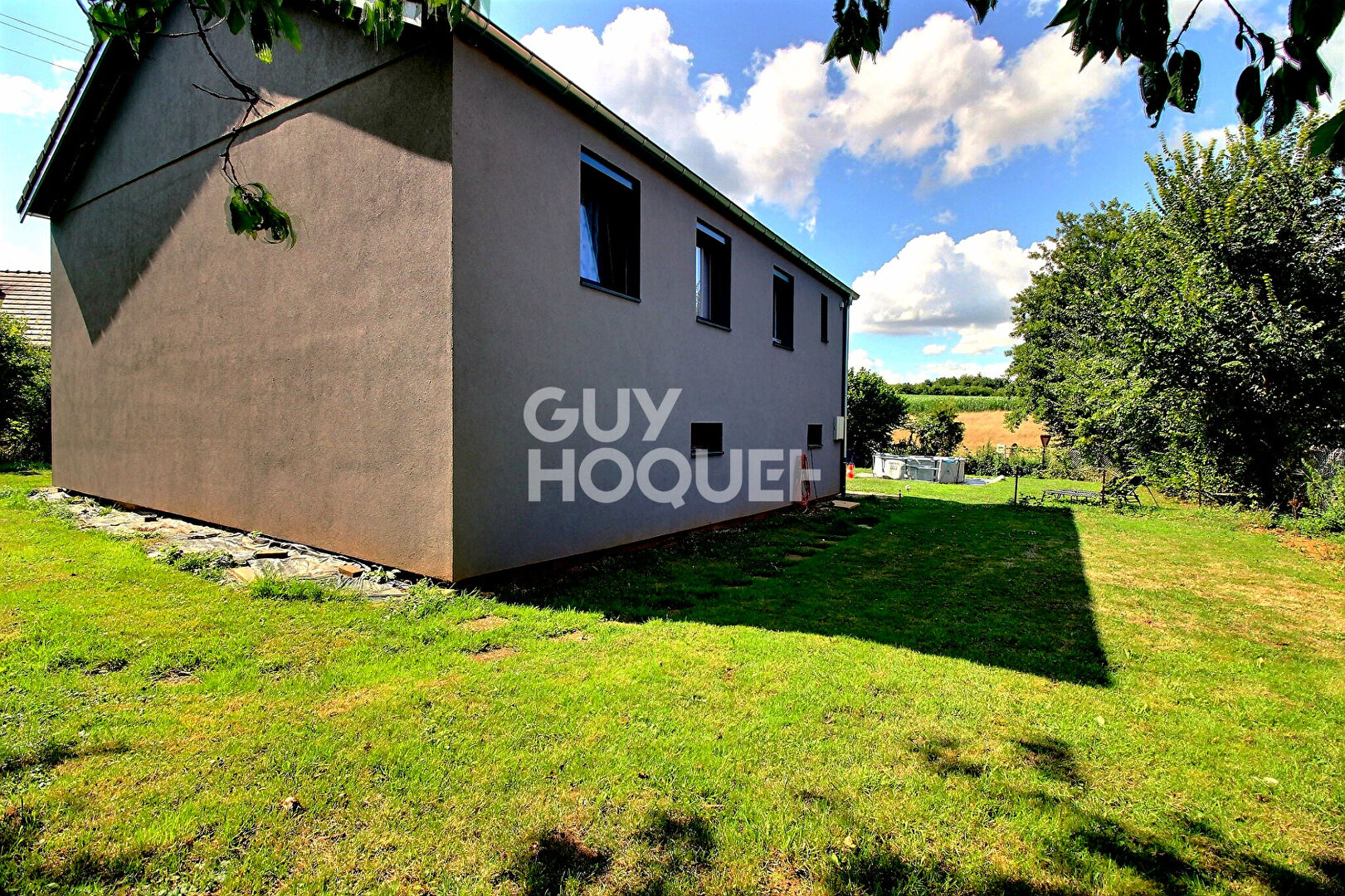 Maison rénovée à Lantenne Vertiere