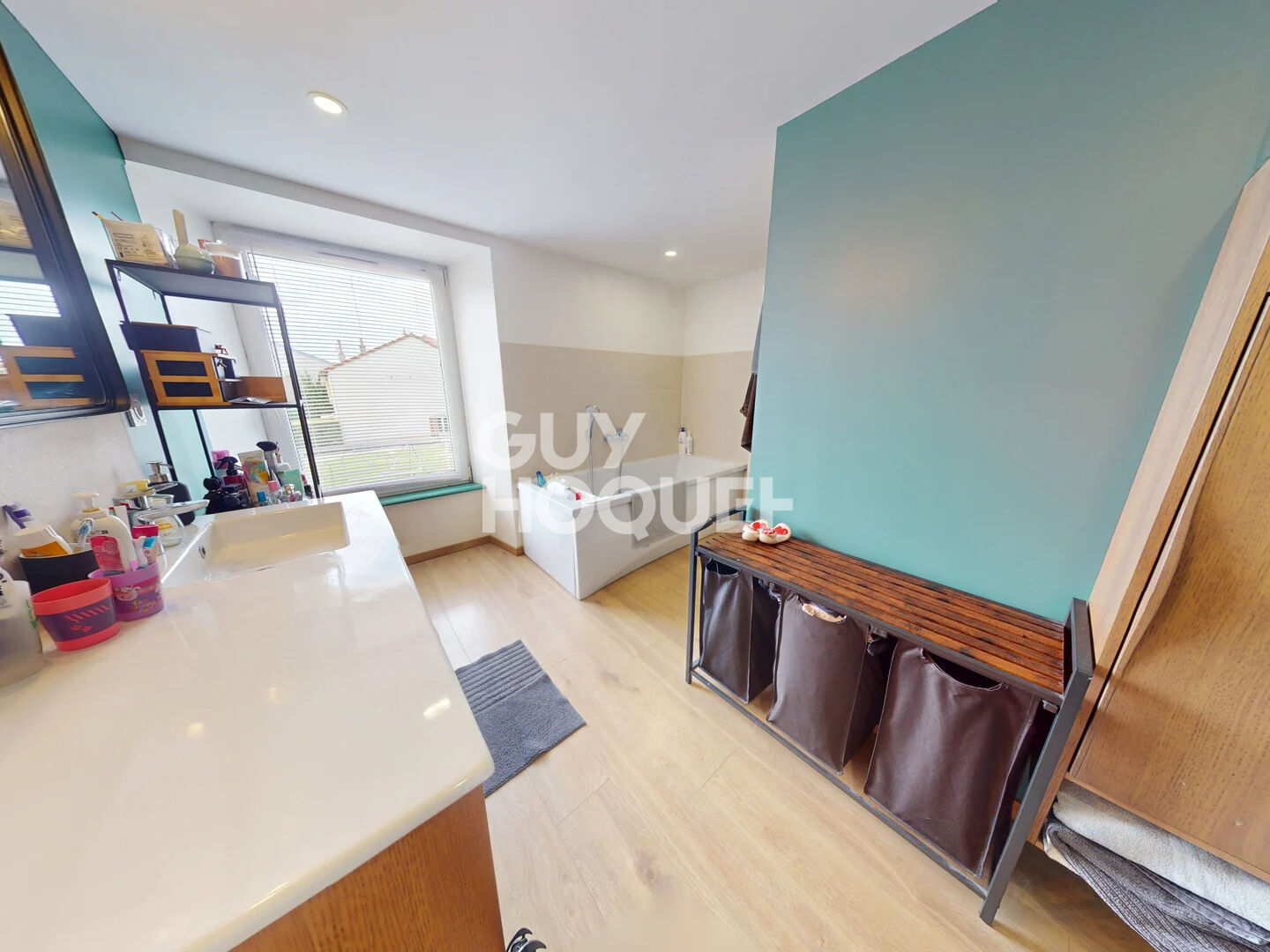 Maison à vendre à Vaivre-et-Montoille - 5 pièces, 3 chambres