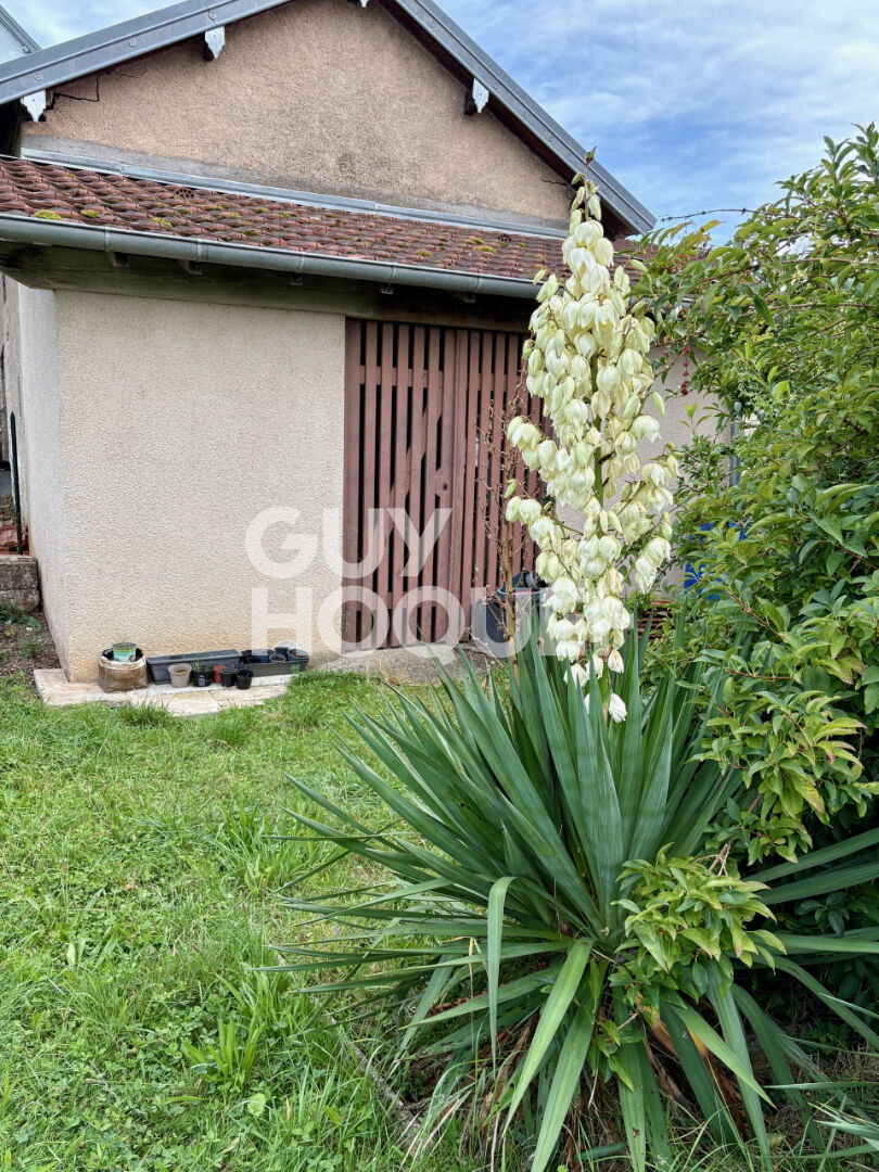 Maison à vendre à Vaivre-et-Montoille - 5 pièces, 3 chambres