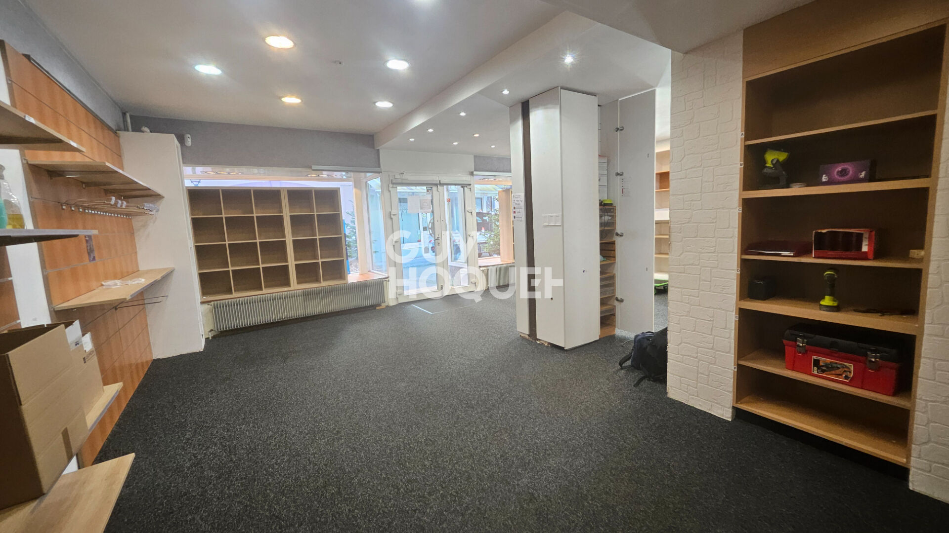 Immeuble Masevaux Niederbruck local commercial et appartement duplex 200 m2