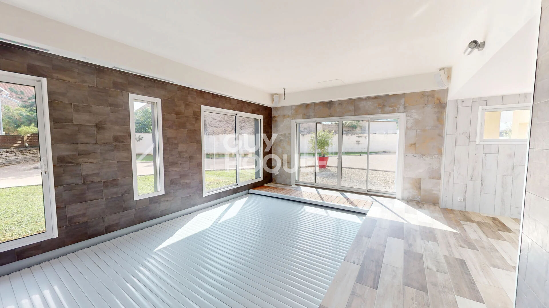 Maison Rosey 7 pièce(s) 240 m2