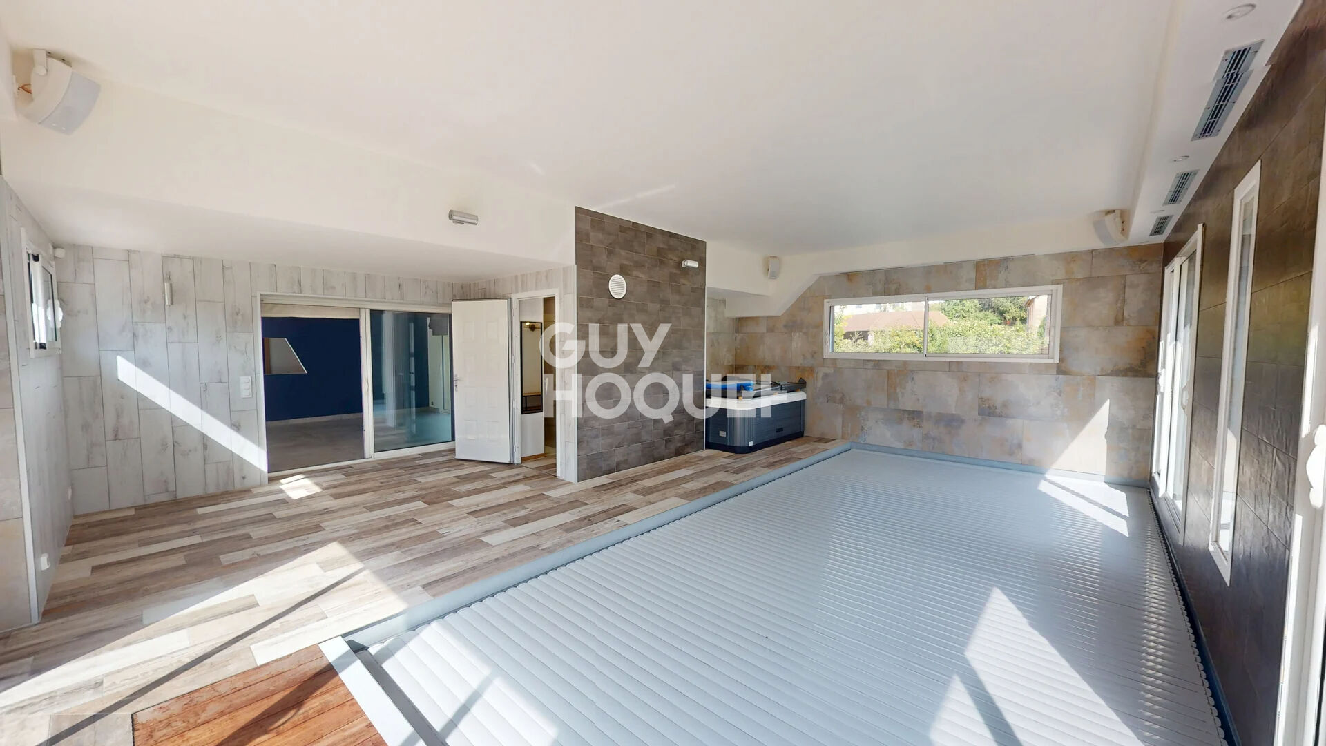 Maison Rosey 7 pièce(s) 240 m2