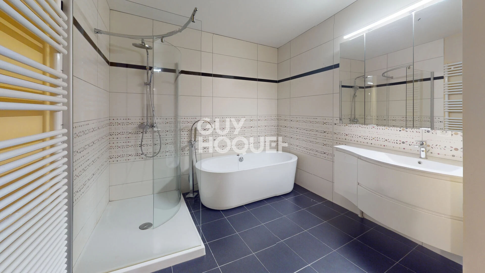 Appartement a louer vesoul - 5 pièce(s) - 138.7 m2 - Surfyn