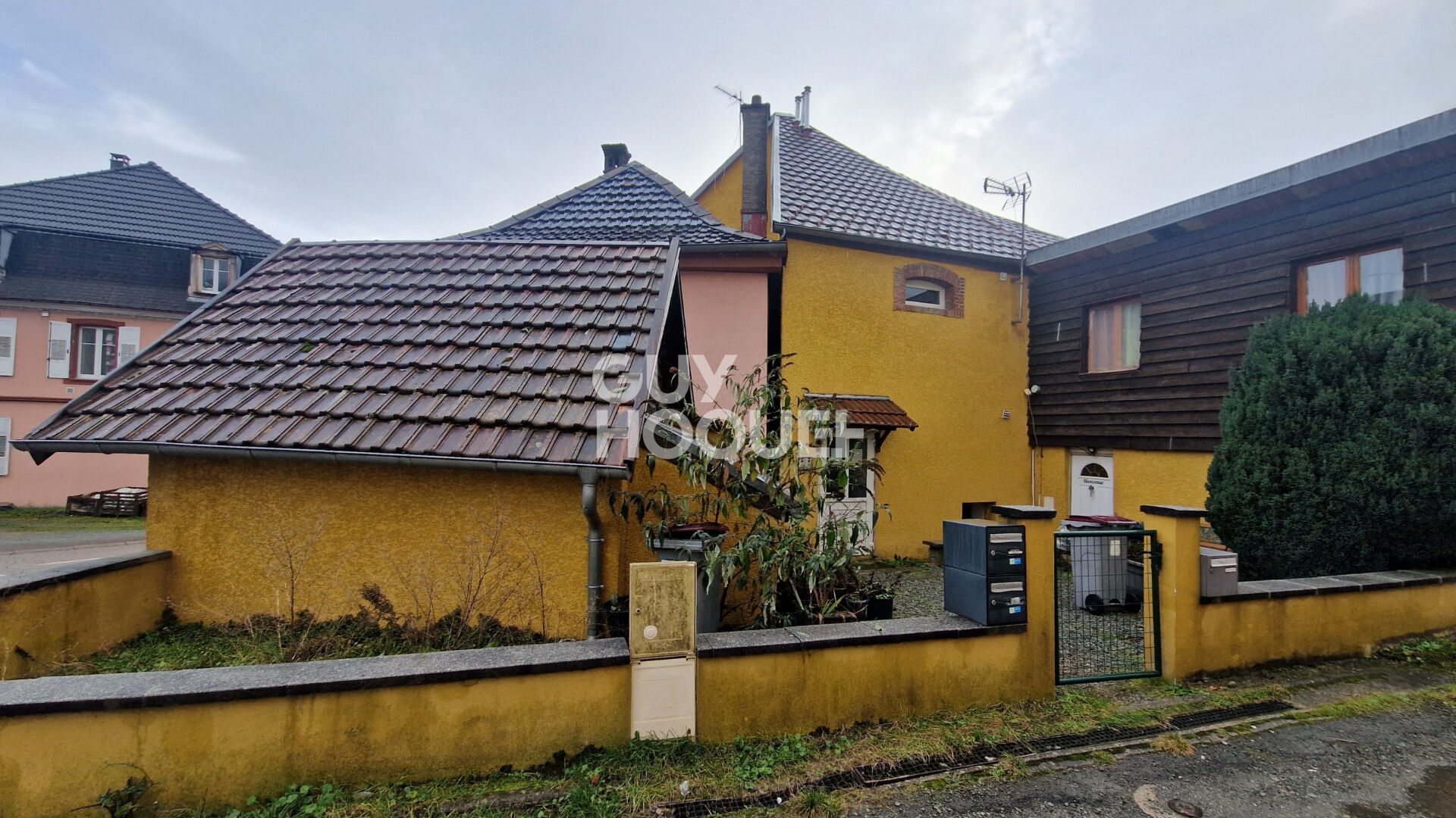 Immeuble Rougemont Le Chateau 7 pièces 170 m2