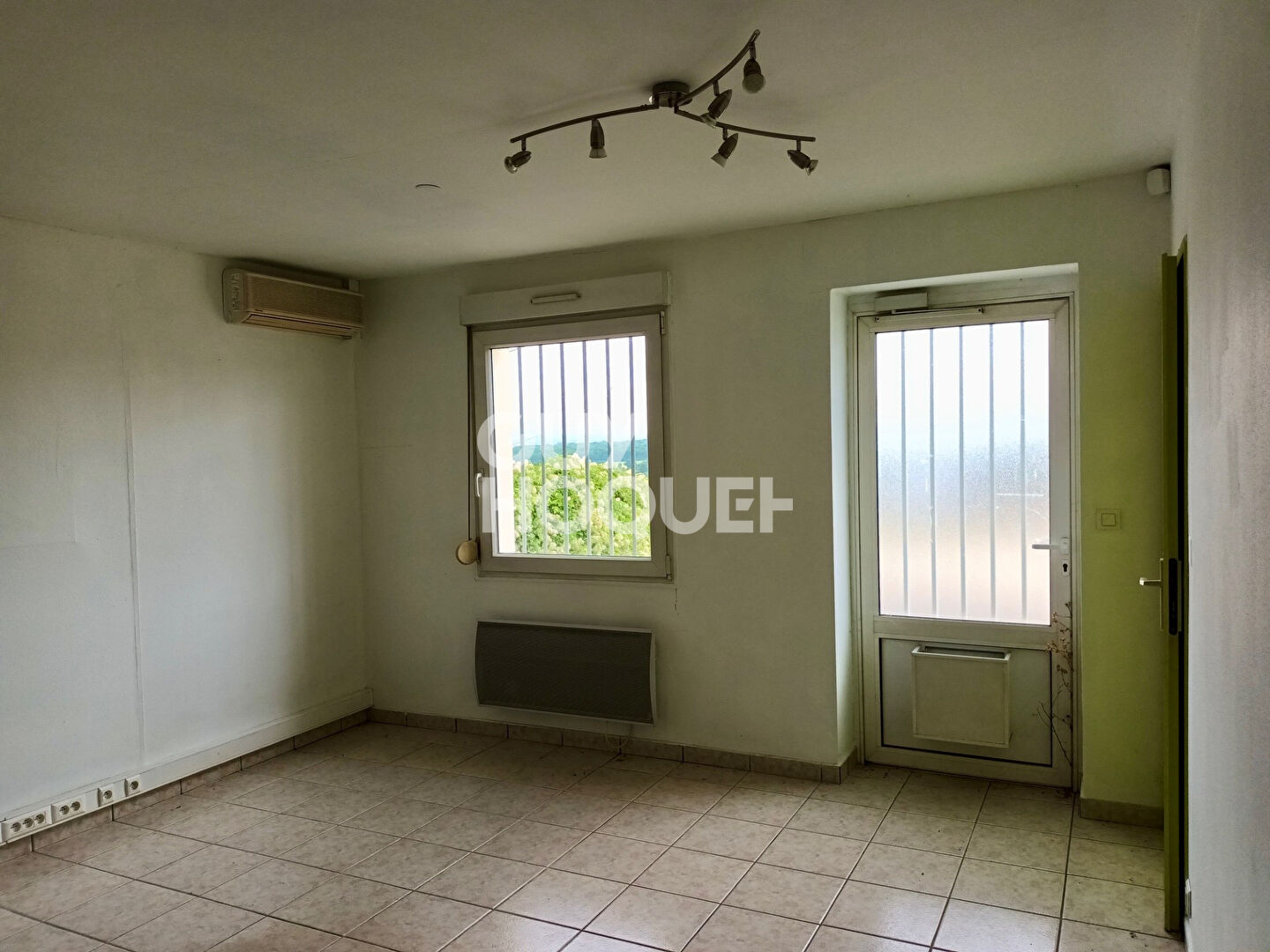 Local commercial Vesoul