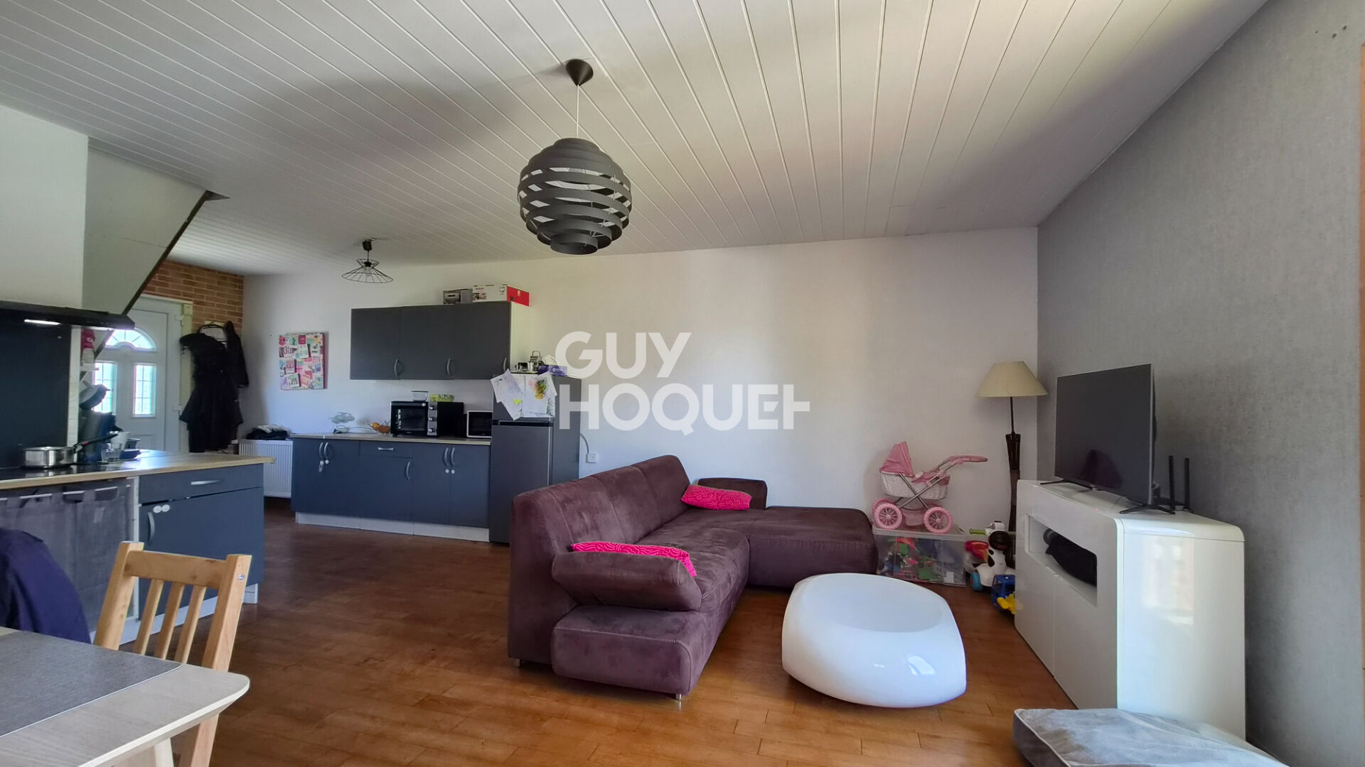 Maison bi famille 7 pièces 185 m² sur 7 ares