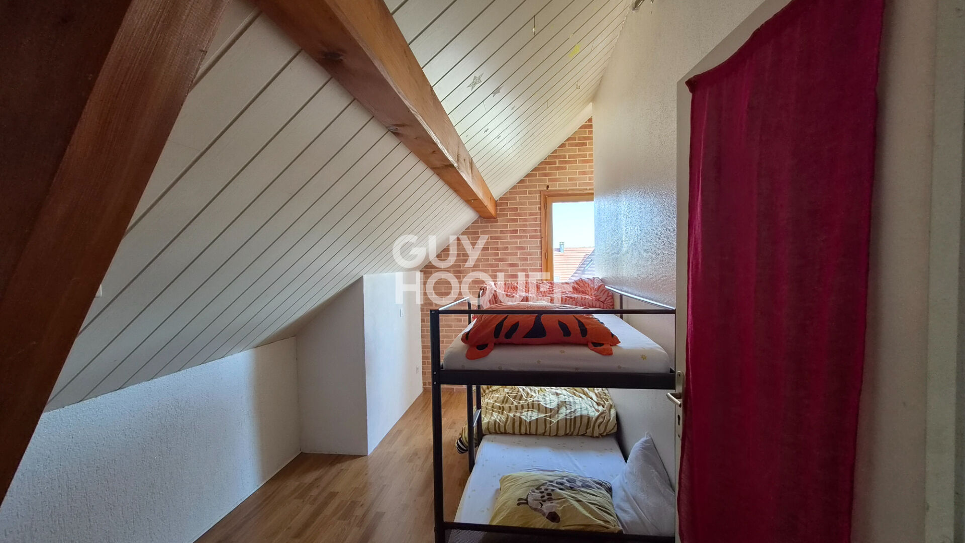 Maison bi famille 7 pièces 185 m² sur 7 ares