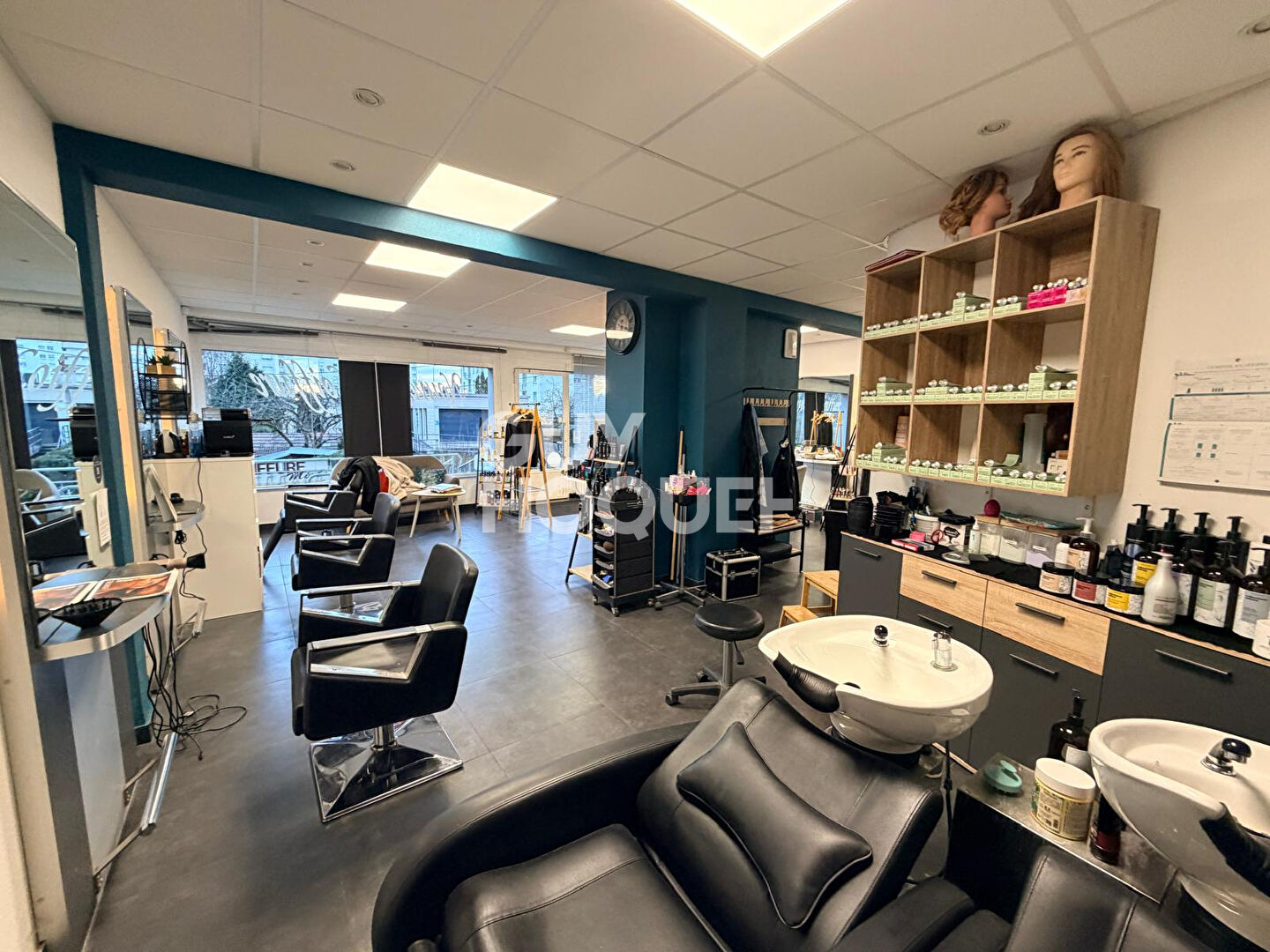 Mur et Fonds de commerce coiffure