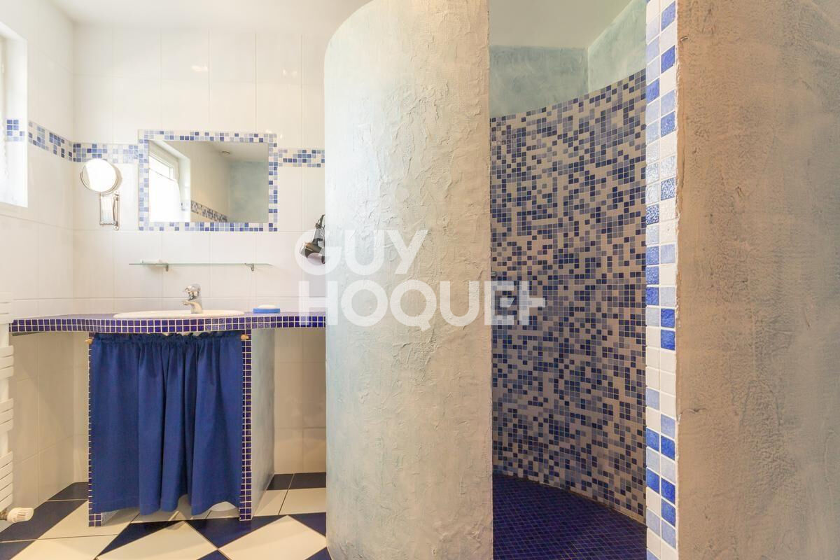 Corps de ferme - gite - 6 chambres- AUXONNE