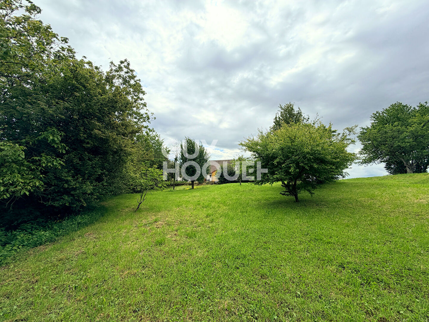 Terrain Chemaudin Et Vaux 813 m2