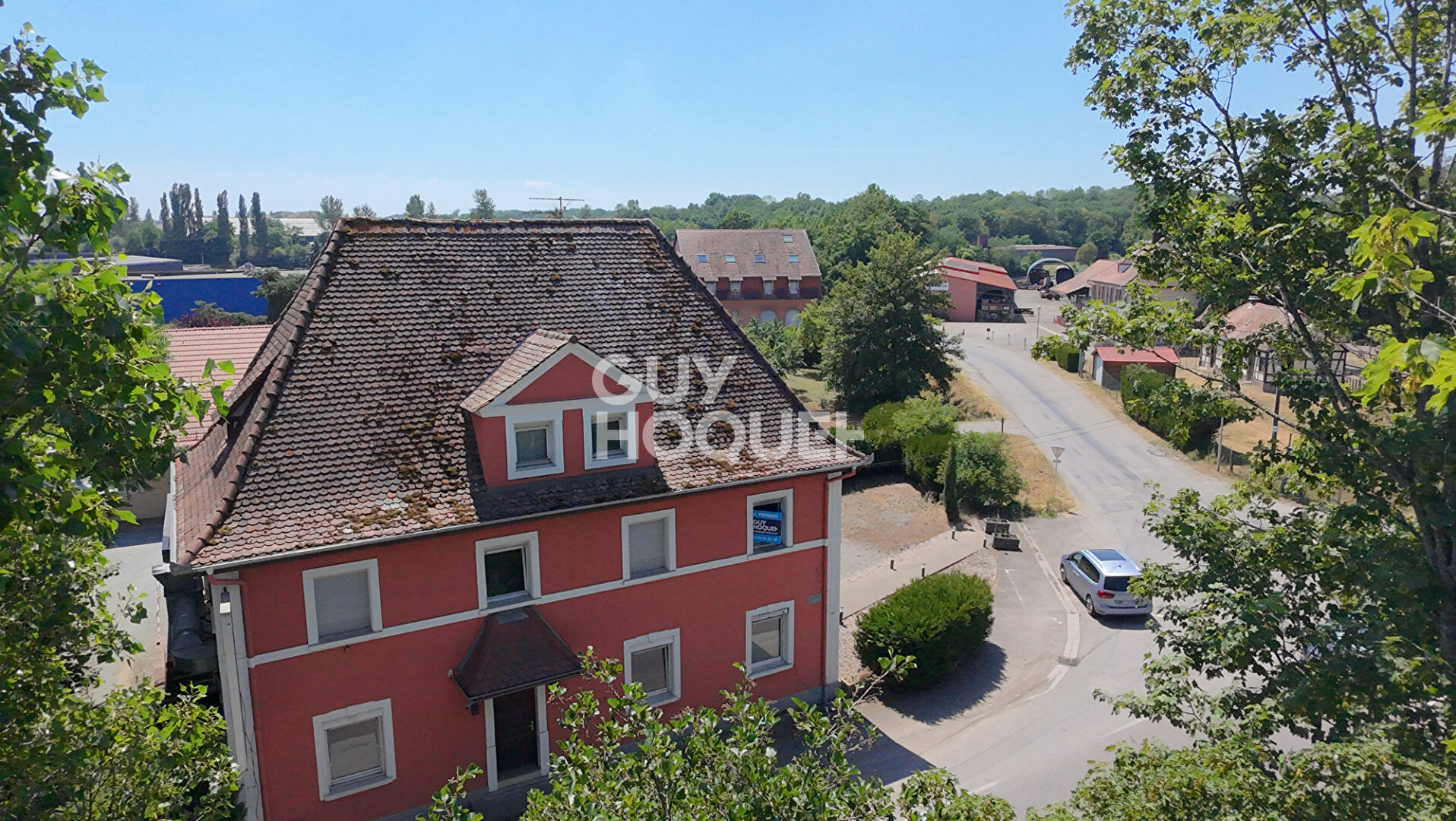 Ensemble immobilier - Burnhaupt Le Haut 225 m2 - Restaurant + Appartement T5