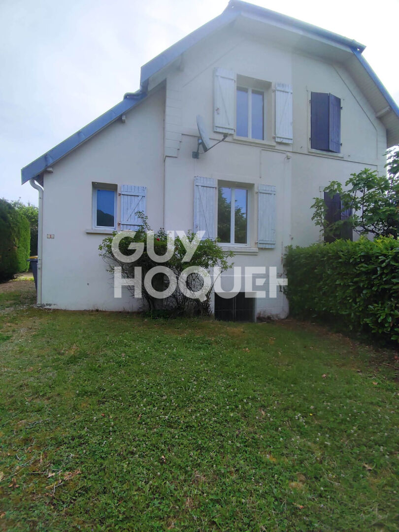 Maison 3 pièces, avec jardin clos à Boussières - 80 m2 - Disponible