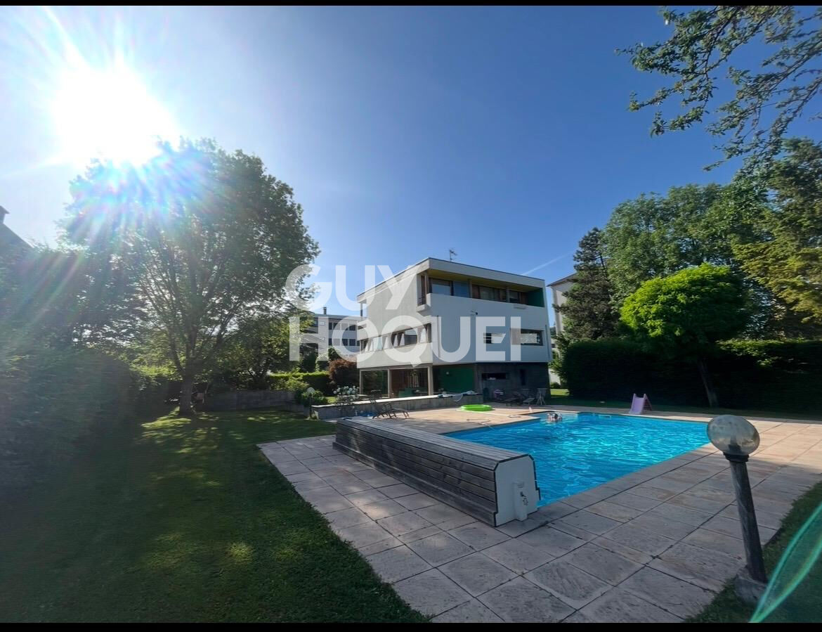Maison Vesoul 5 pièce(s) 167 m2