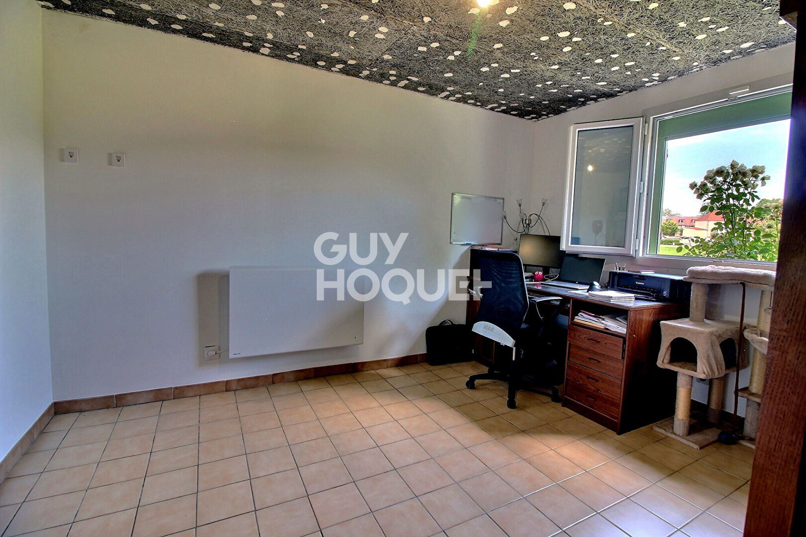 Maison de plain pied sur sous-sol à Lavangeot