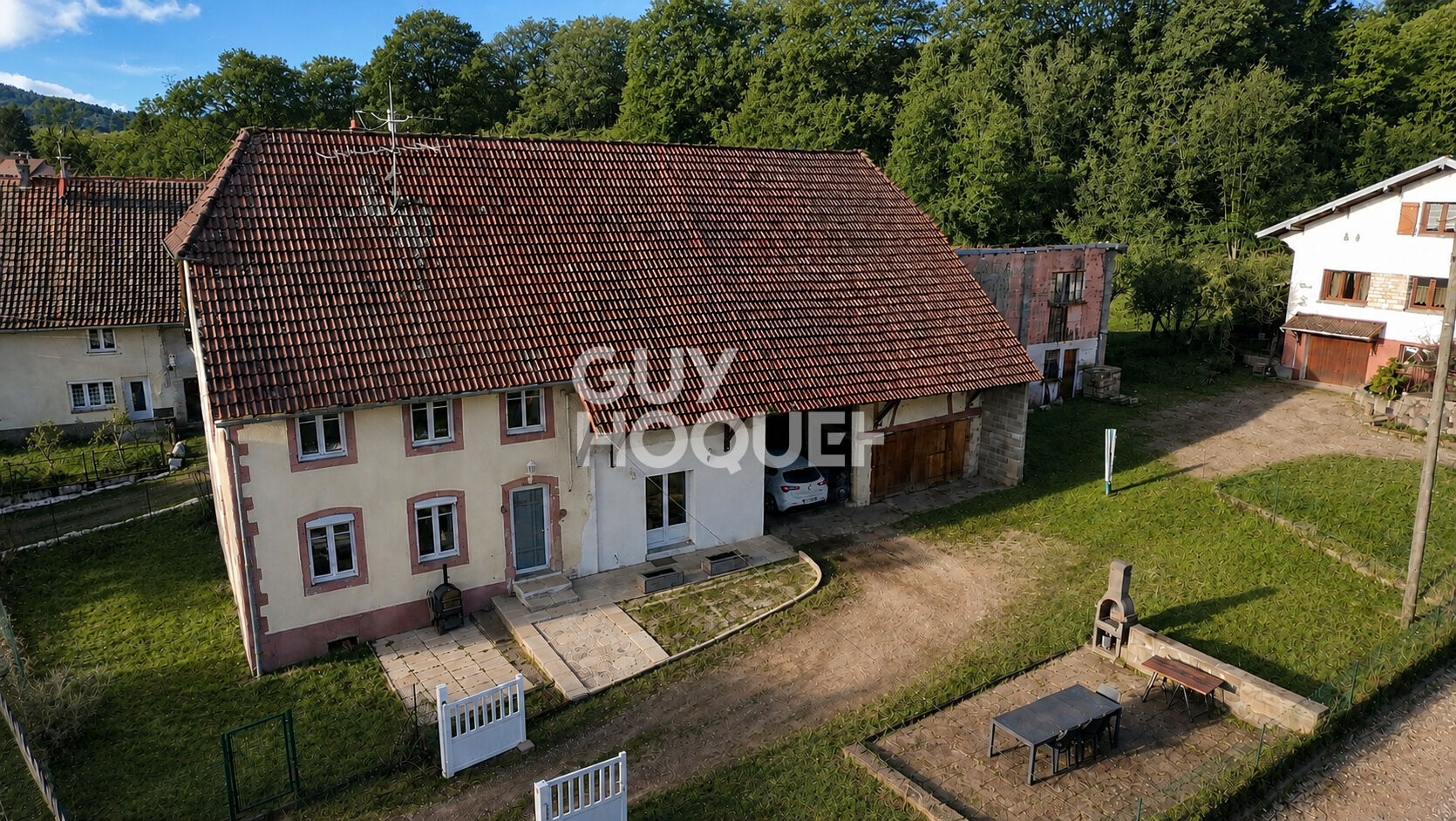 Maison 5 pièces 152 m² · à Leval · 152 m² · 179 000 €