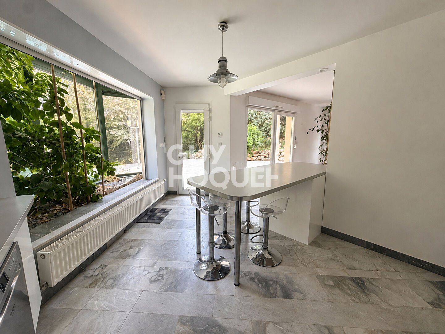 Maison 4 chambres garage piscine